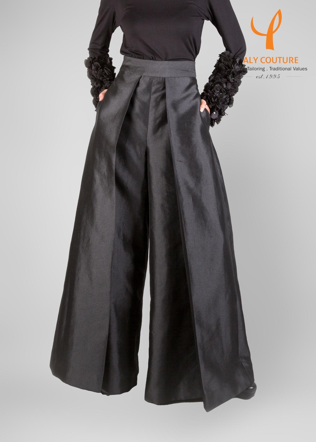 WIDE LEG PLEATED TAFETA PANTS