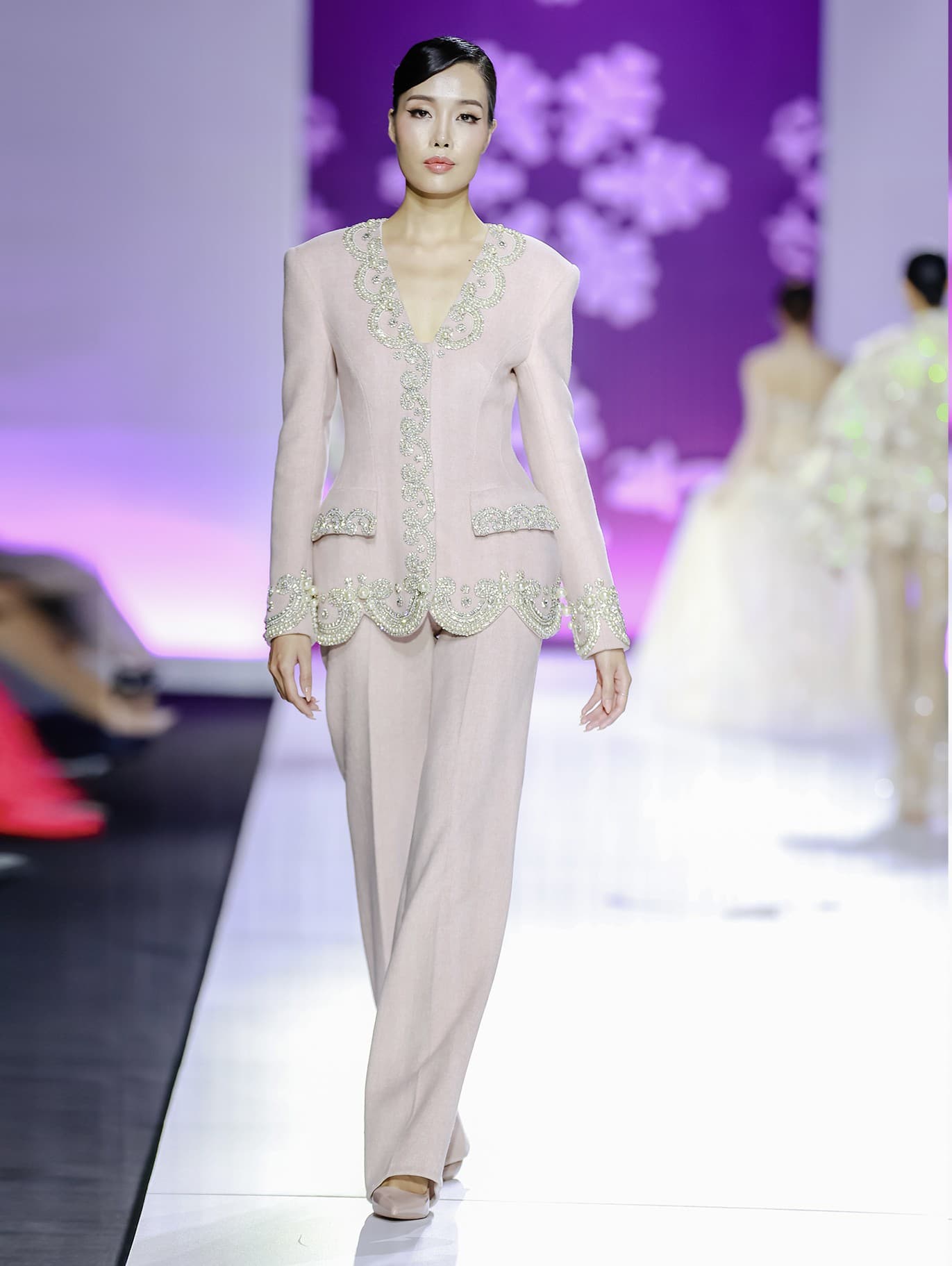 BỘ SUIT DẠ TWEED HỌA TIẾT CƯỜM.