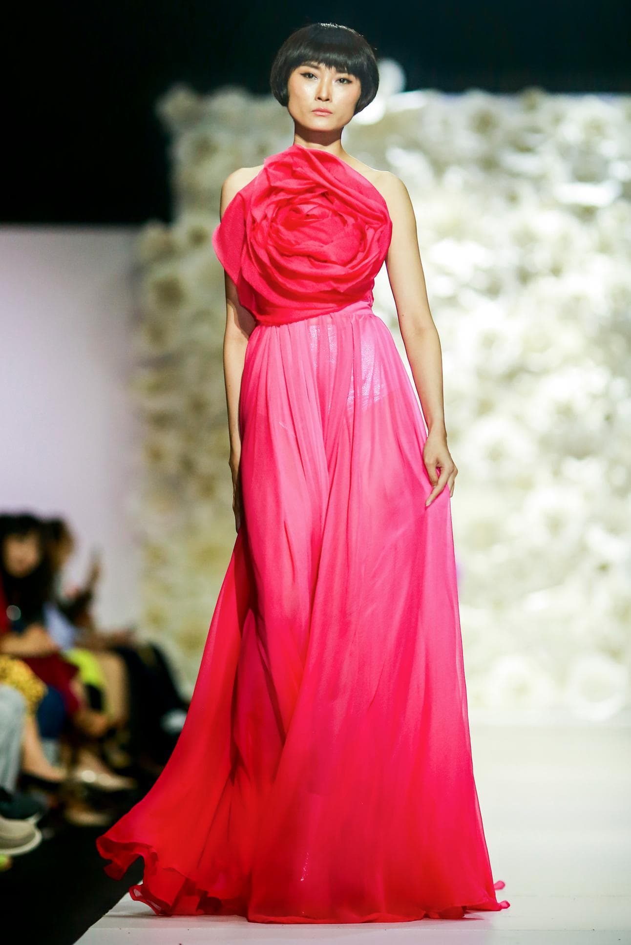 PINK MAXI DRESS WITH ROSES