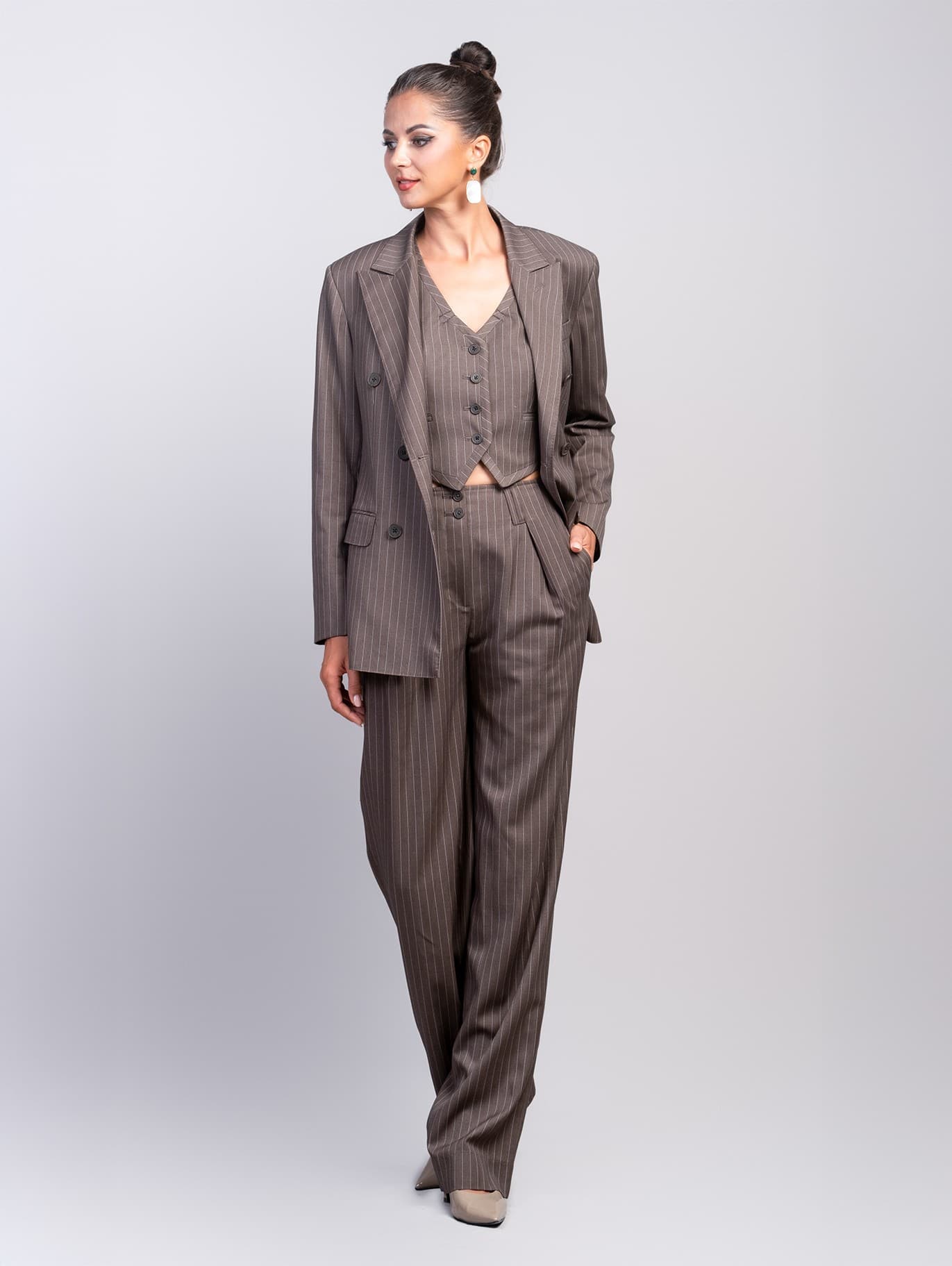 URBAN PINSTRIPES 3-PIECE SUIT