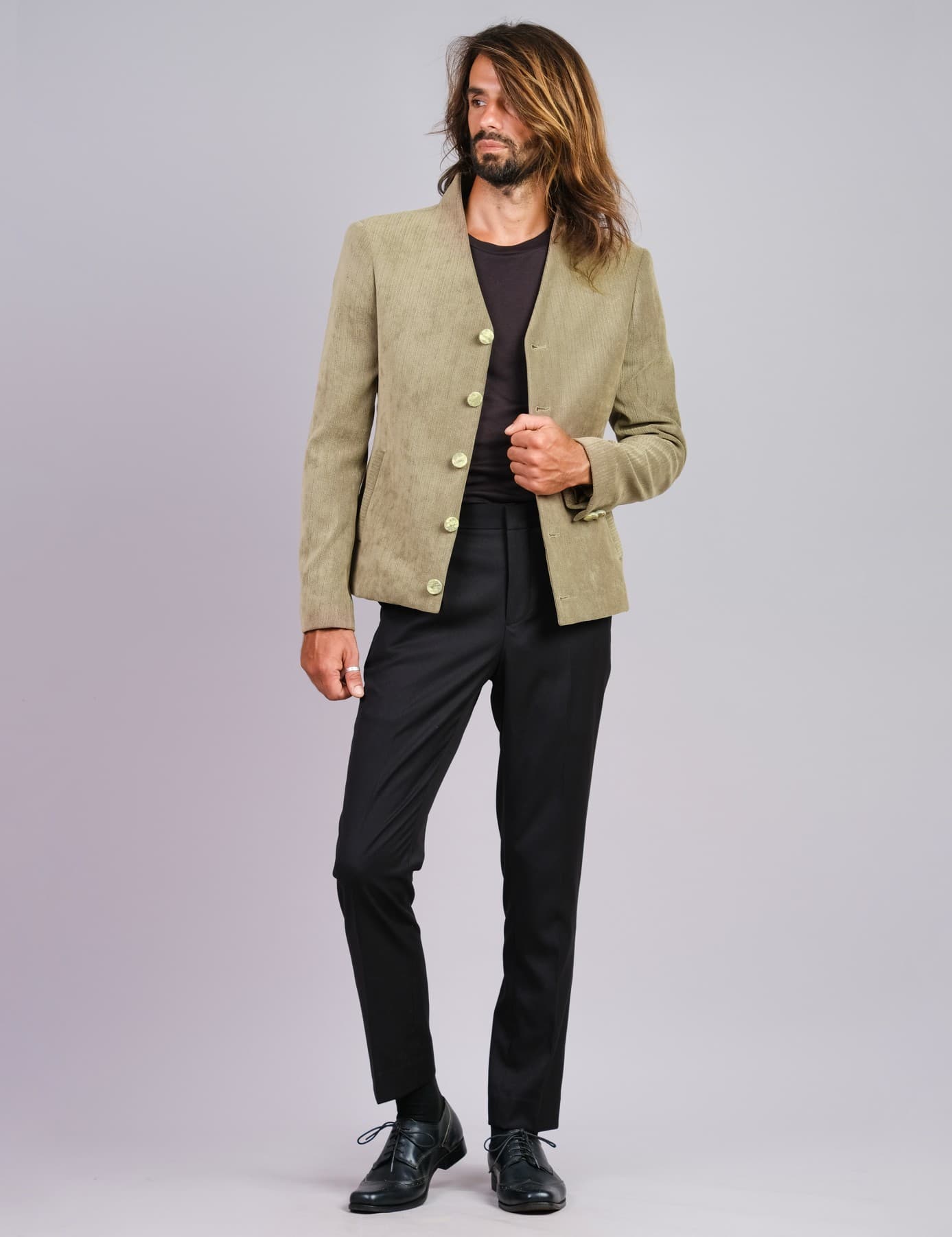 JACKET KAKI CỔ V PHỐI QUẦN ÂU