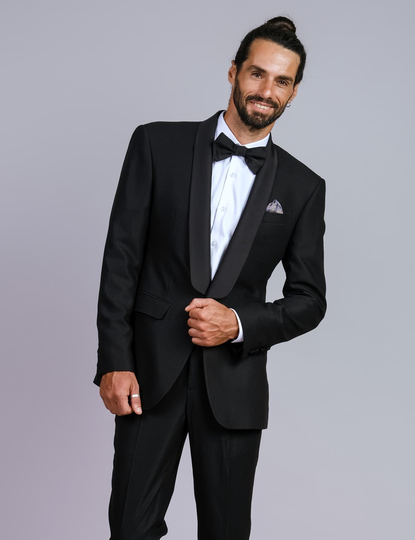 BLACK WOOL SLIM-FIT TUXEDO JACKET