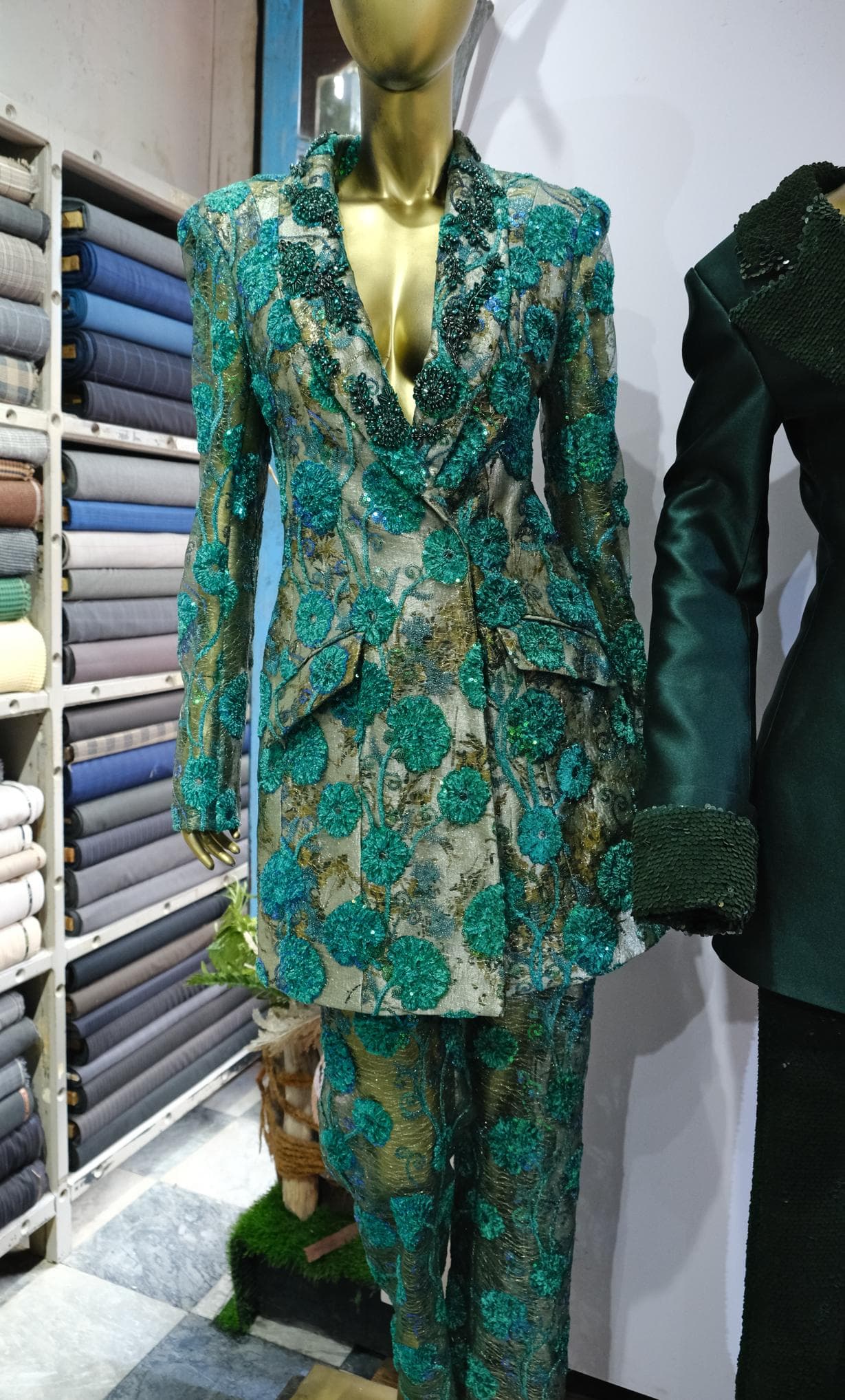 GREEN LACE OVER BROCADE LONG JACKET