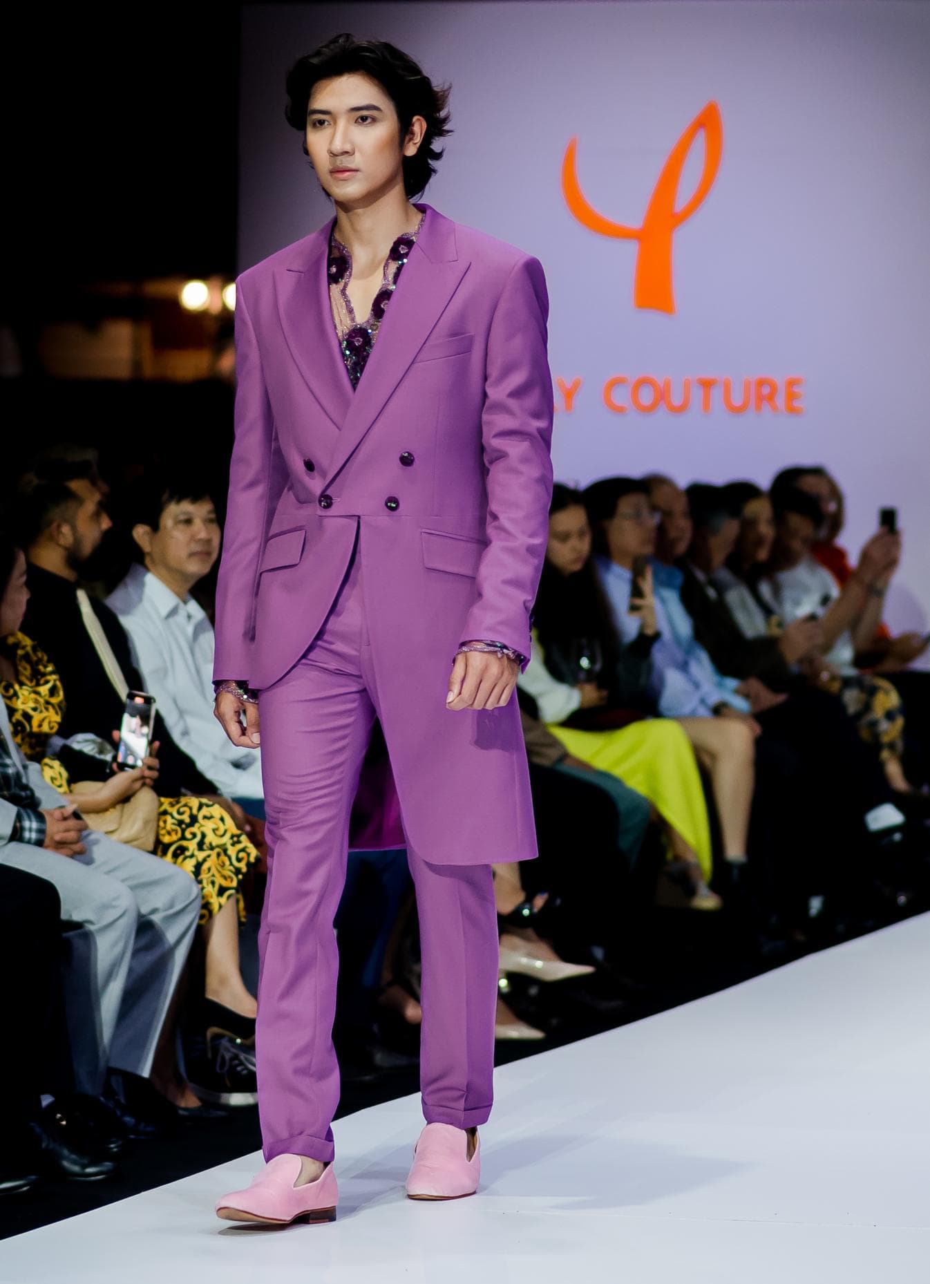 ÁO JACKET Ý 1 BÊN NGẮN,1 BÊN DÀI
