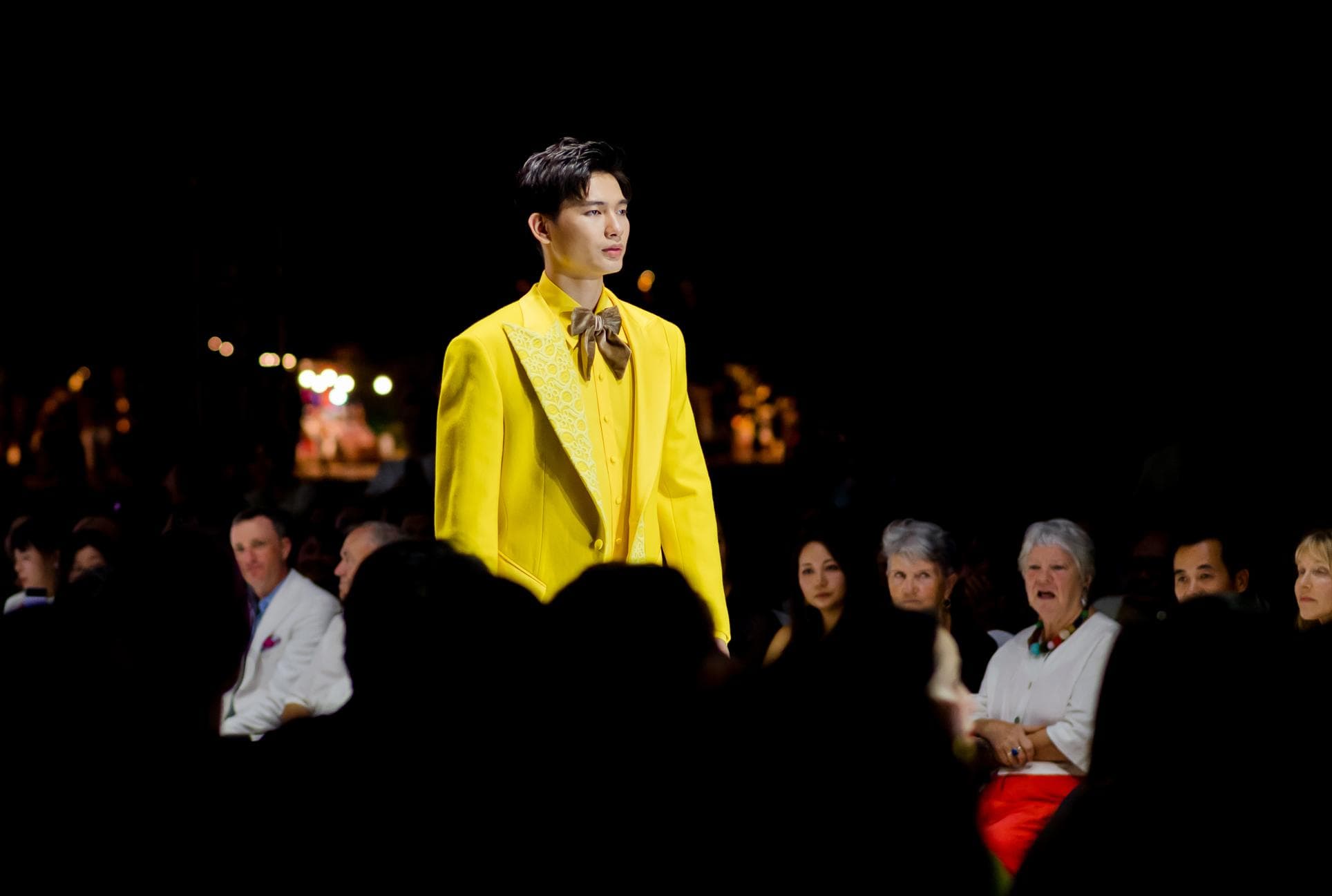 YELLOW SILK SHIRT WITH GOLDEN BOW 