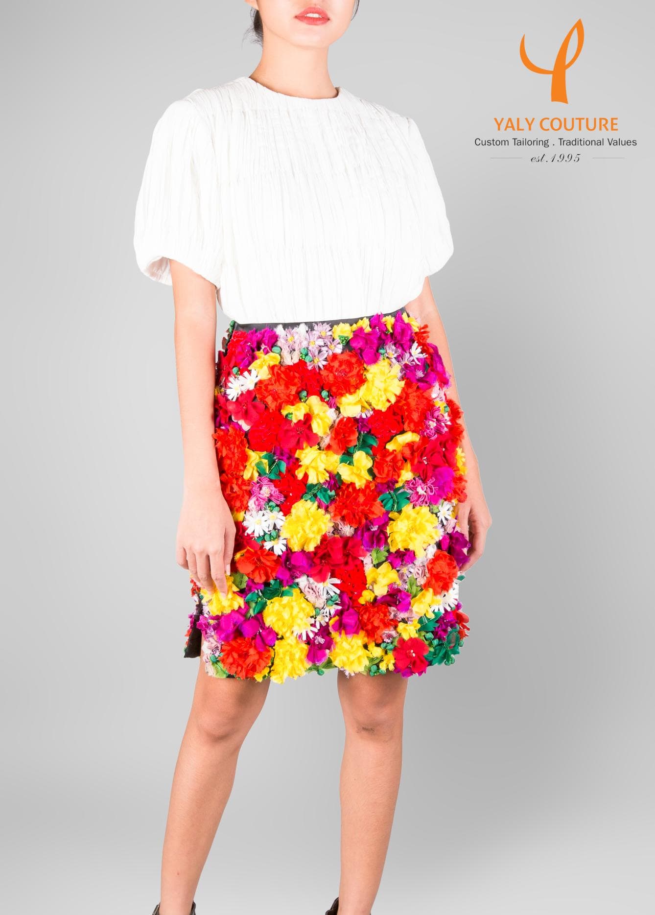 COLORFUL FLOWER EMBELLISHED SKIRT