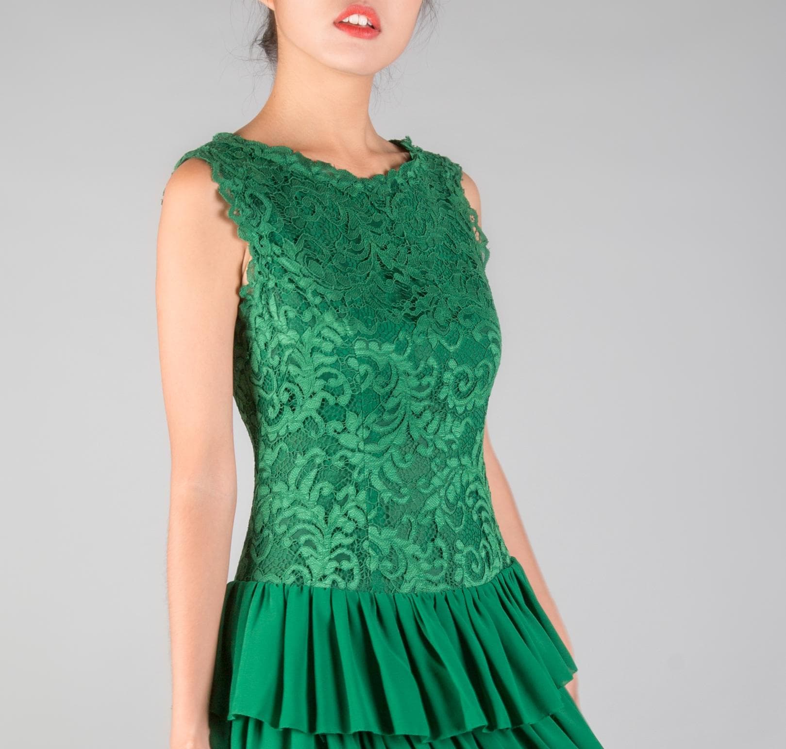 LAYERED GREEN LACE DRESS
