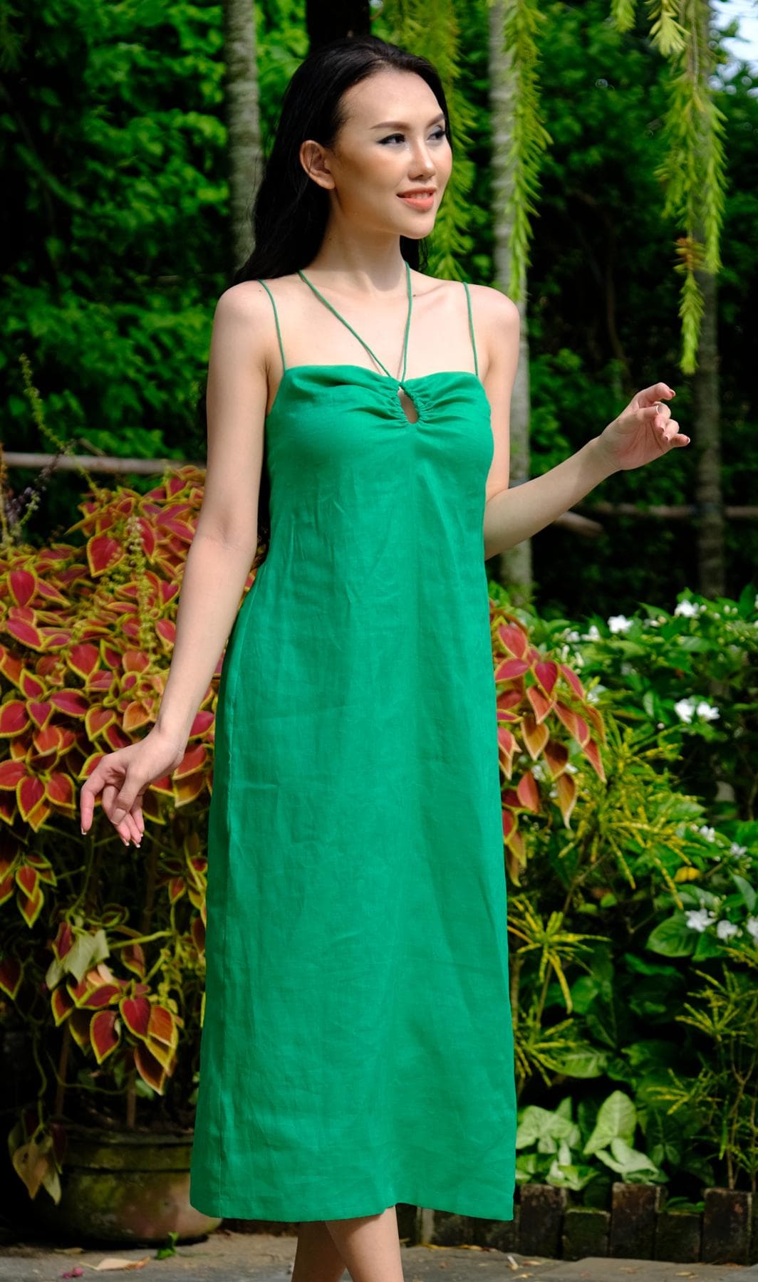 STYLISH HALTERNECK SUNDRESS