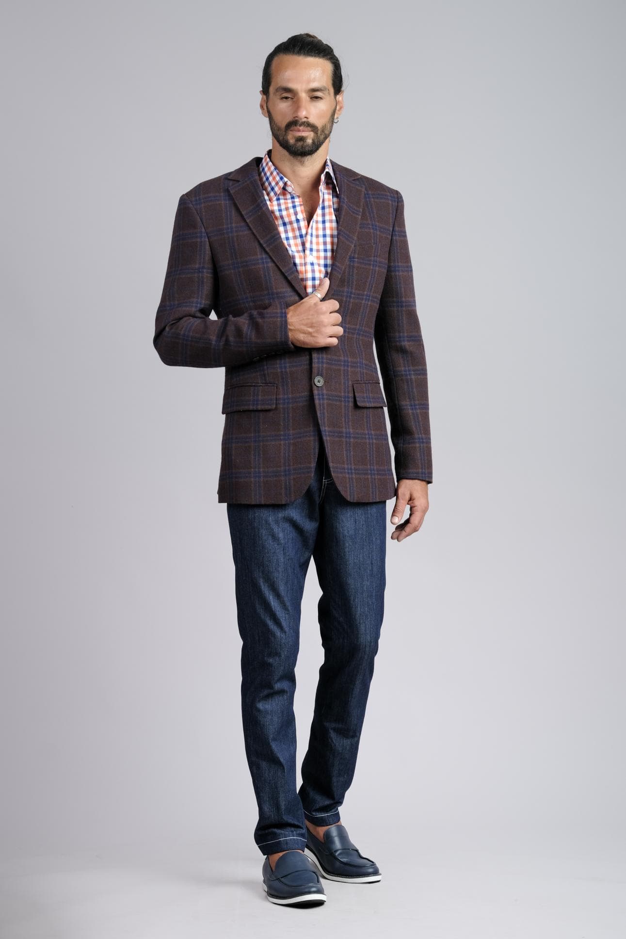 JACKET CARO XANH VÀ QUẦN JEANS ÔM