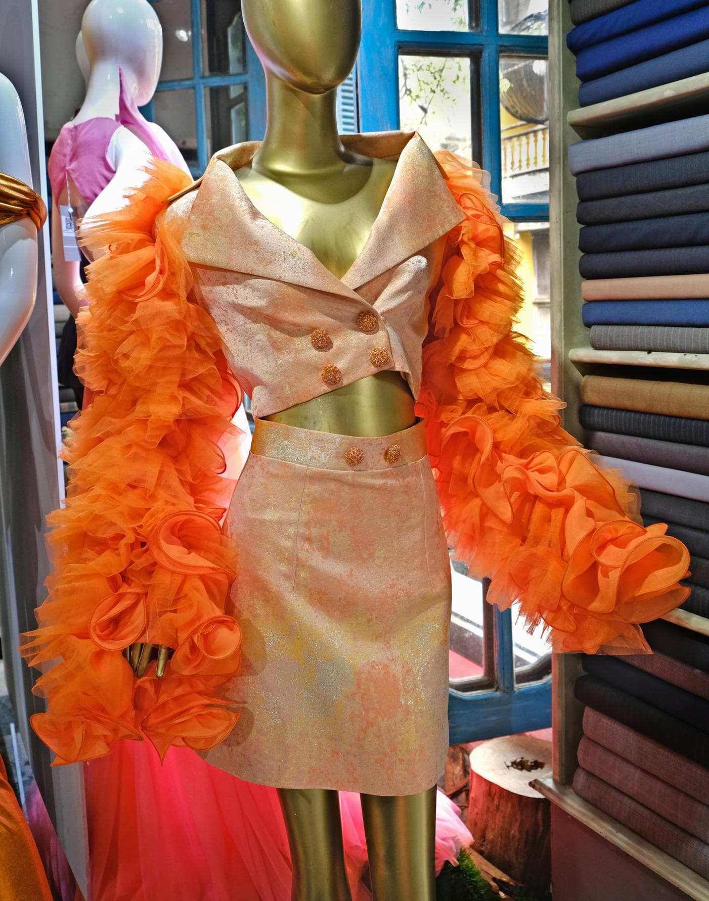 ORANGE SHORT BROCADE SKIRT