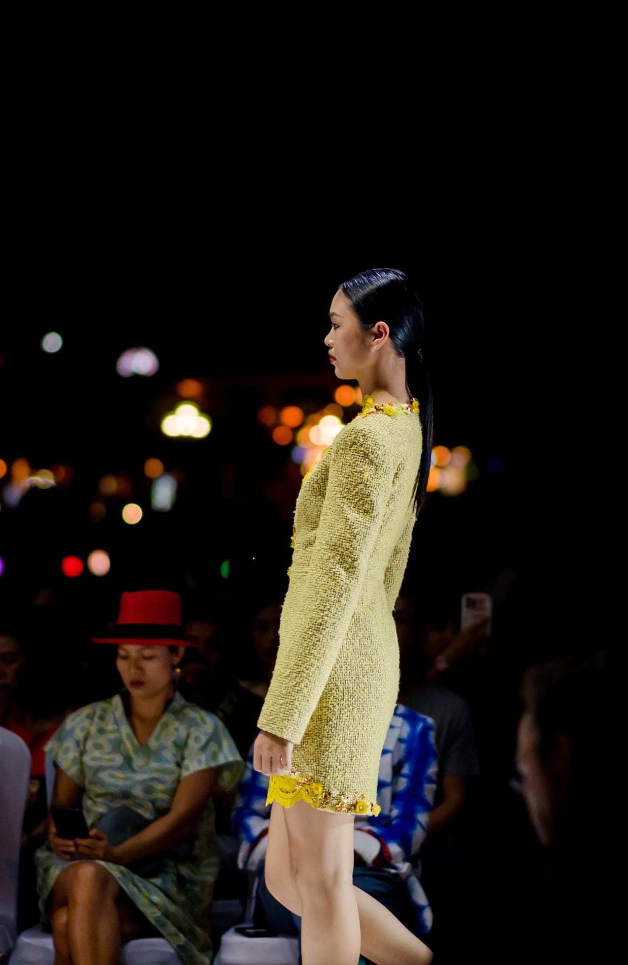 YELLOW LACE & WOOL BLEND SHORT DRESS