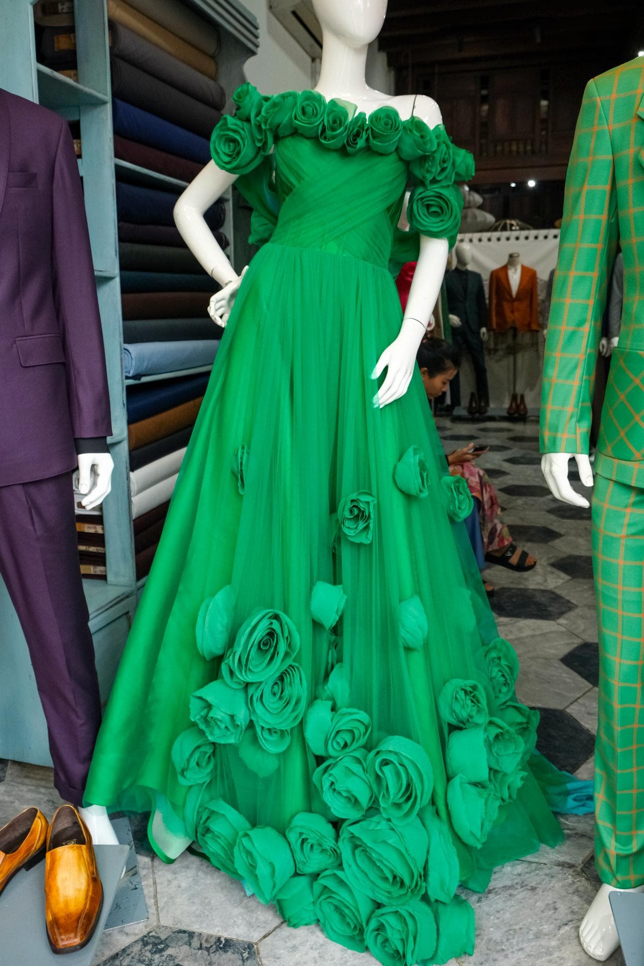 HAND-CRAFTED GREEN ROSES LONG DRESS