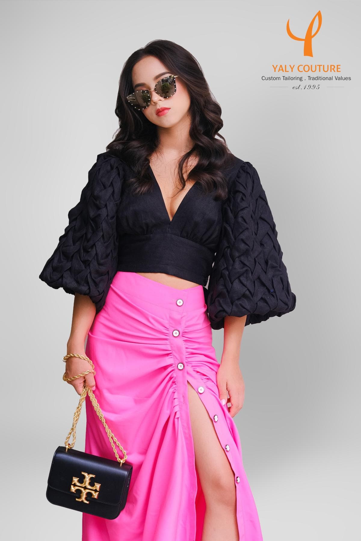 ÁO TOP LINEN ĐEN THỜI TRANG