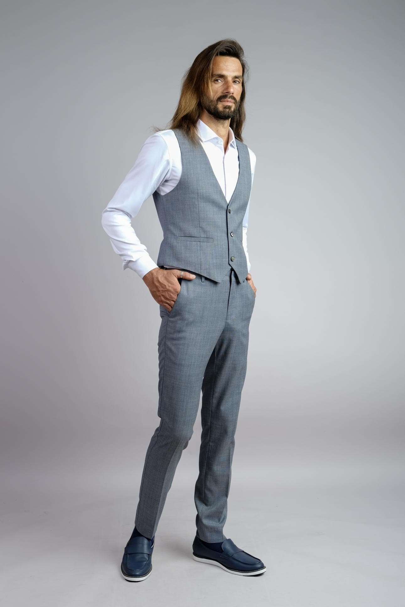 LUXURIOUS GREY ITALIAN WOOL TROUSERS