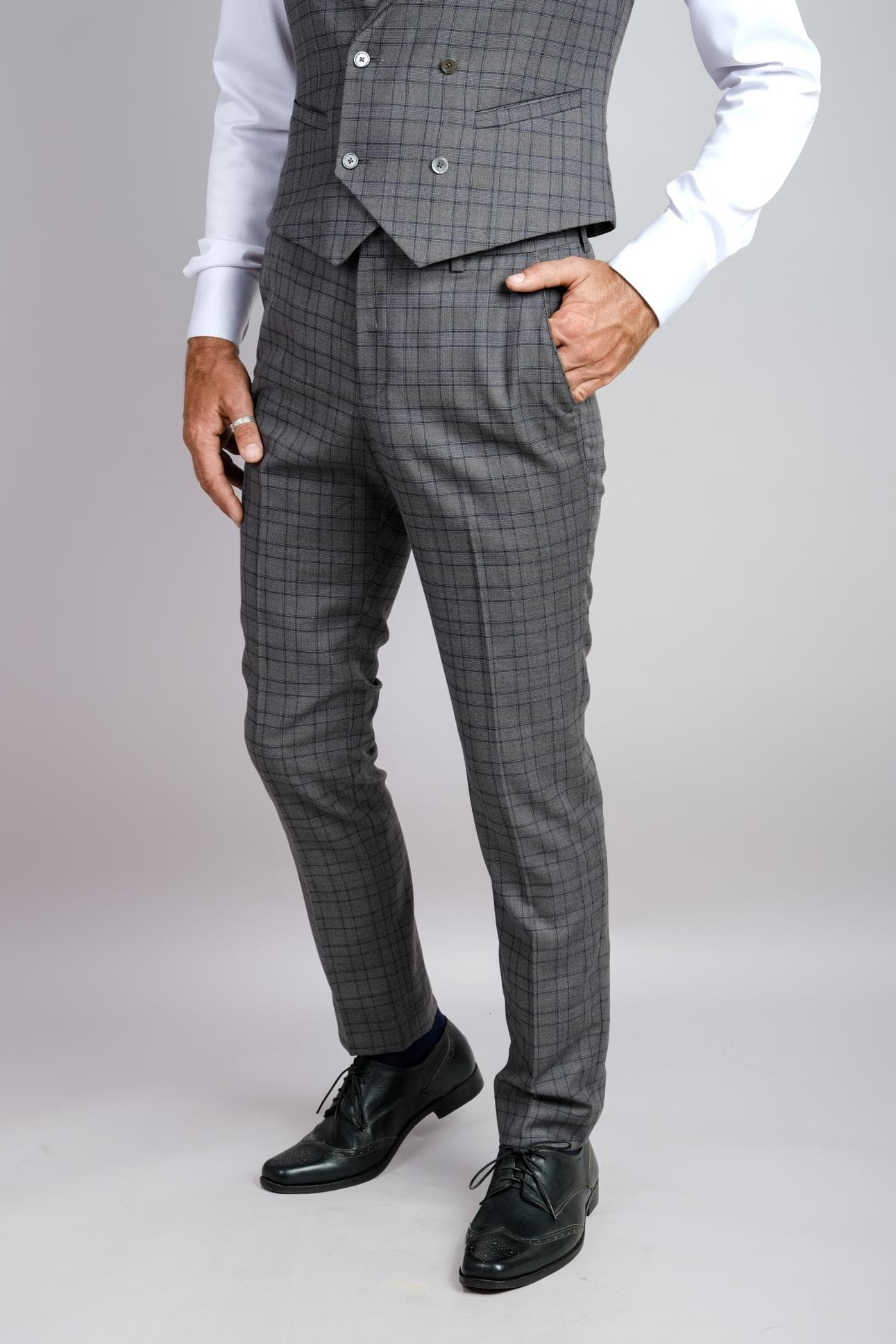 GREY CHECK TROUSERS