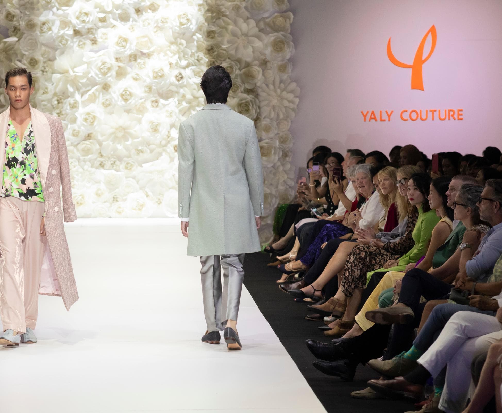 QUẦN XẾP LY VẢI KIM TUYẾN