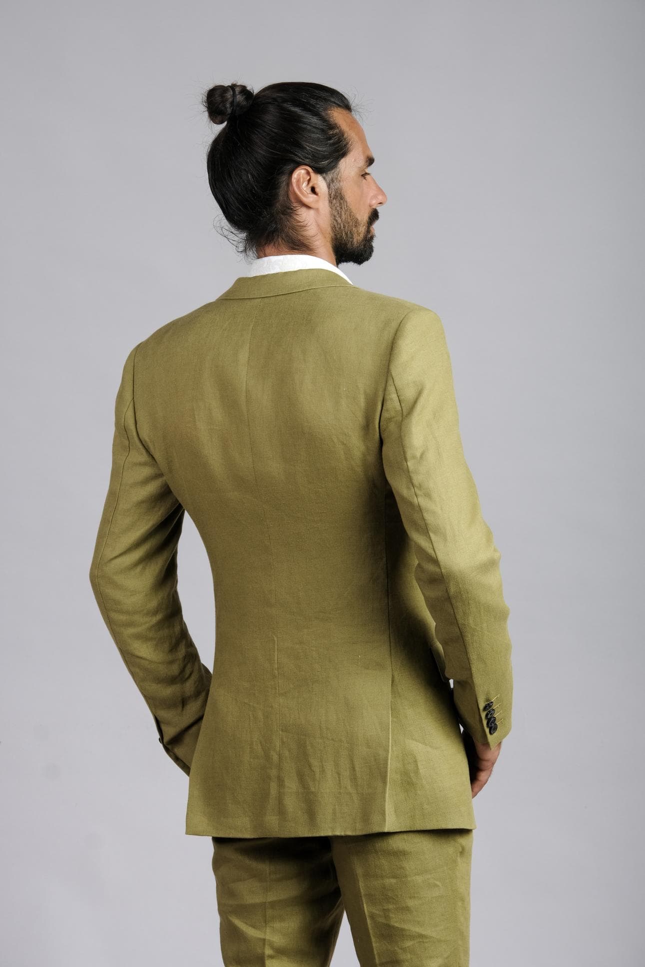 OLIVE ESSENCE SLIM-FIT LINEN JACKET