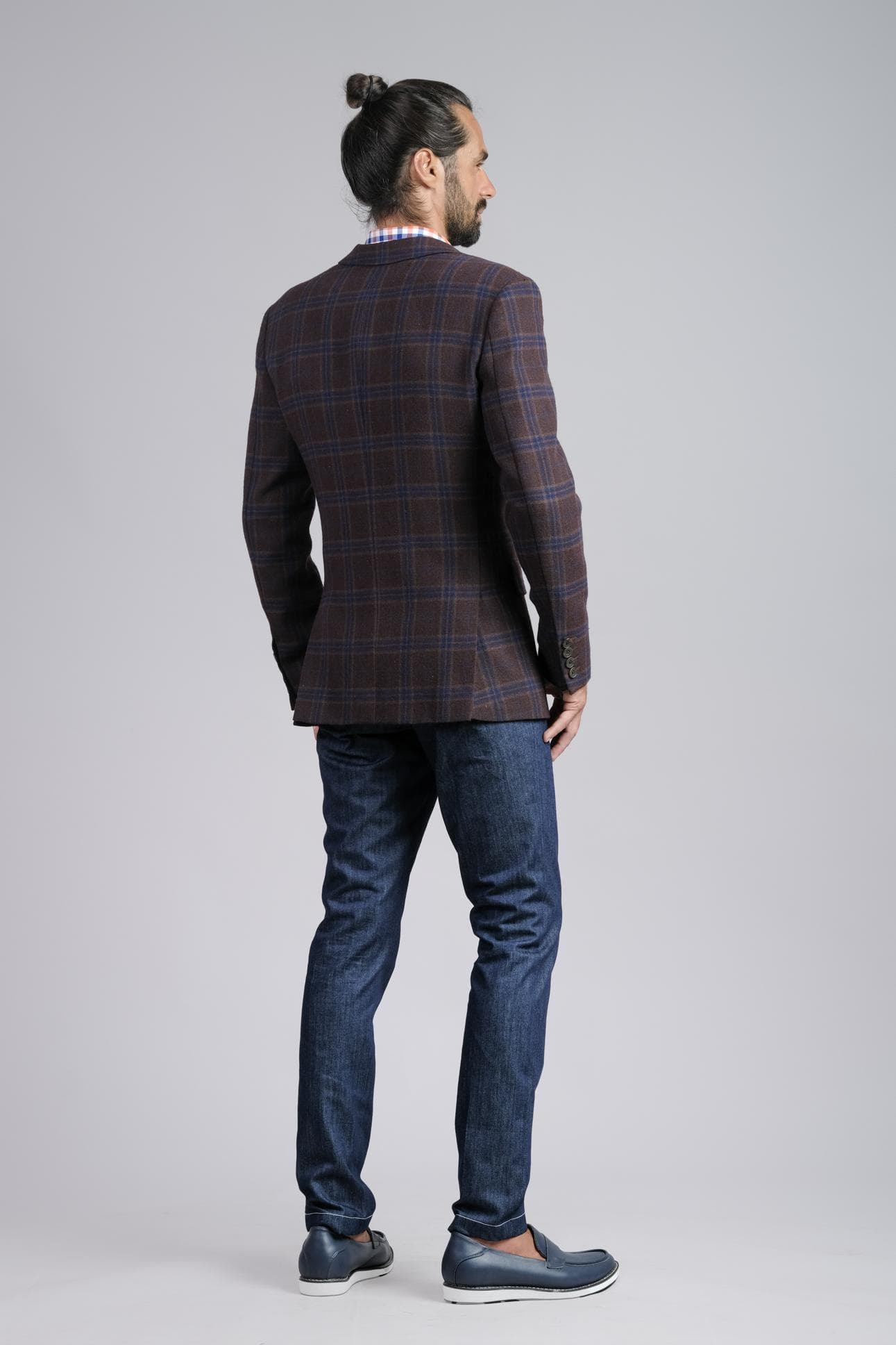 JACKET CARO XANH VÀ QUẦN JEANS ÔM