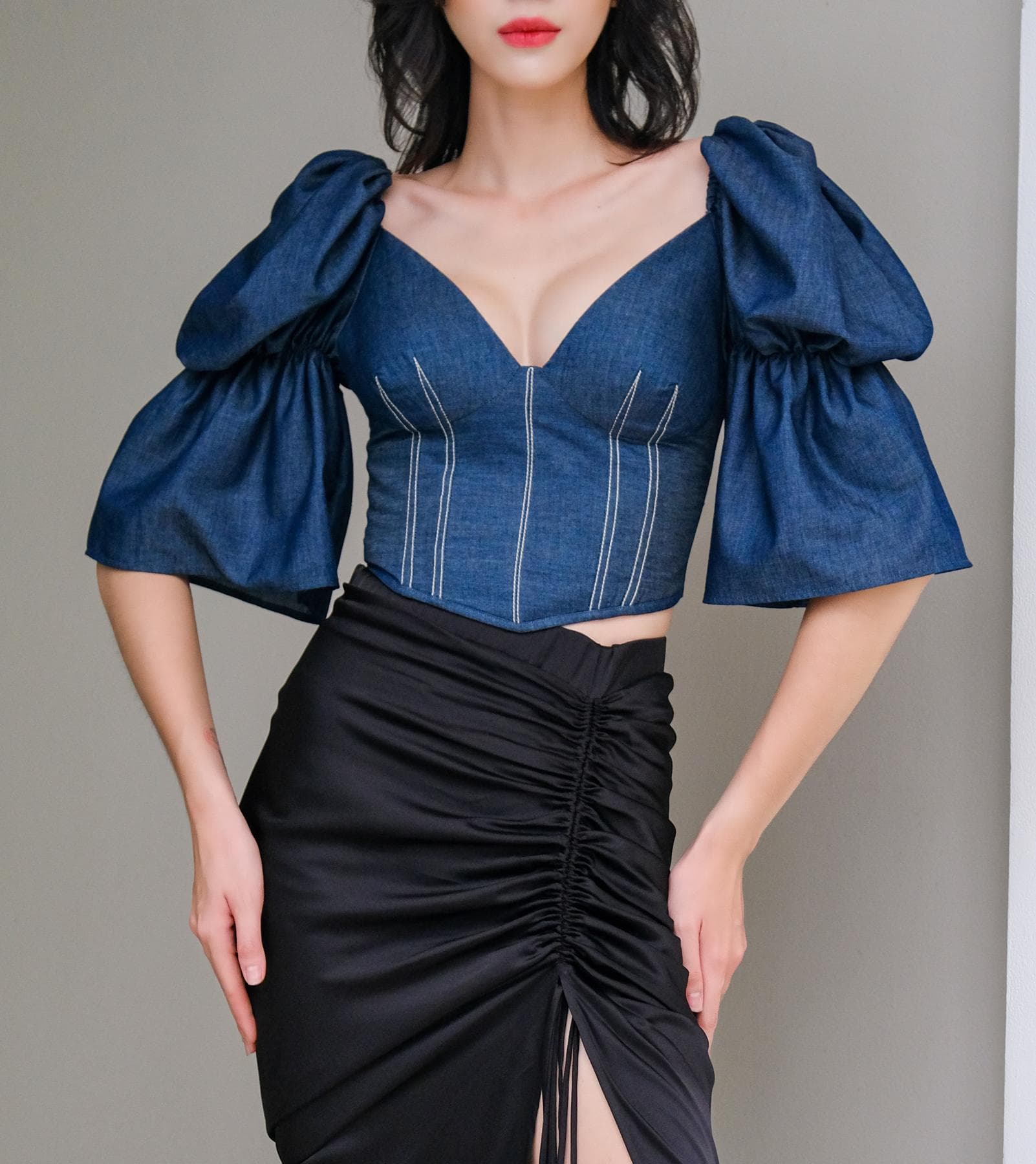 STYLISH JEAN TOP WITH PUFFY SLEEVES