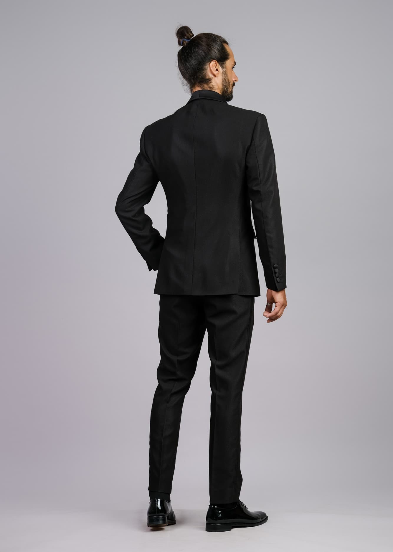 BLACK WOOL SLIM-FIT TUXEDO JACKET