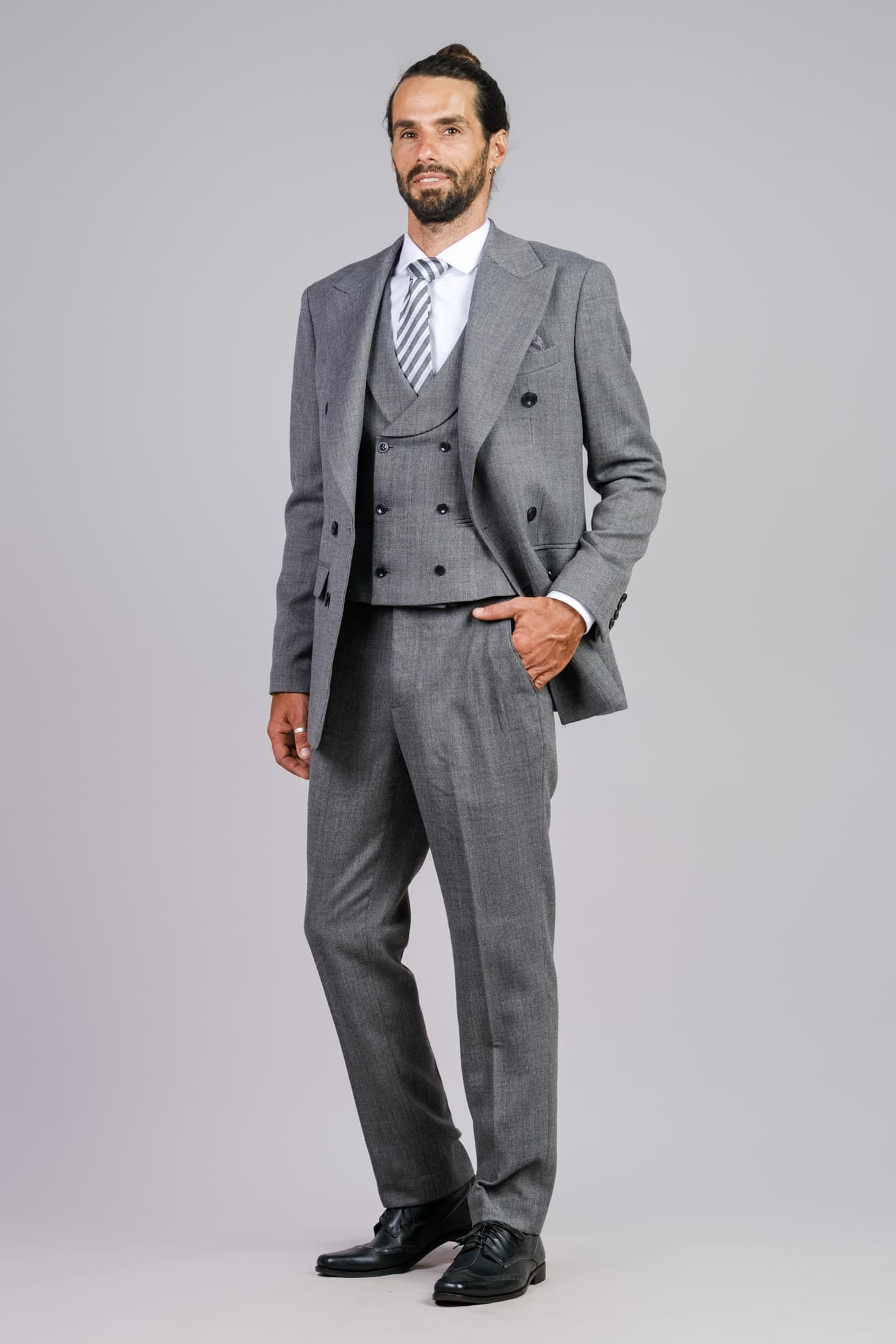 SILVER ESSENCE PREMIUM WOOL TROUSERS