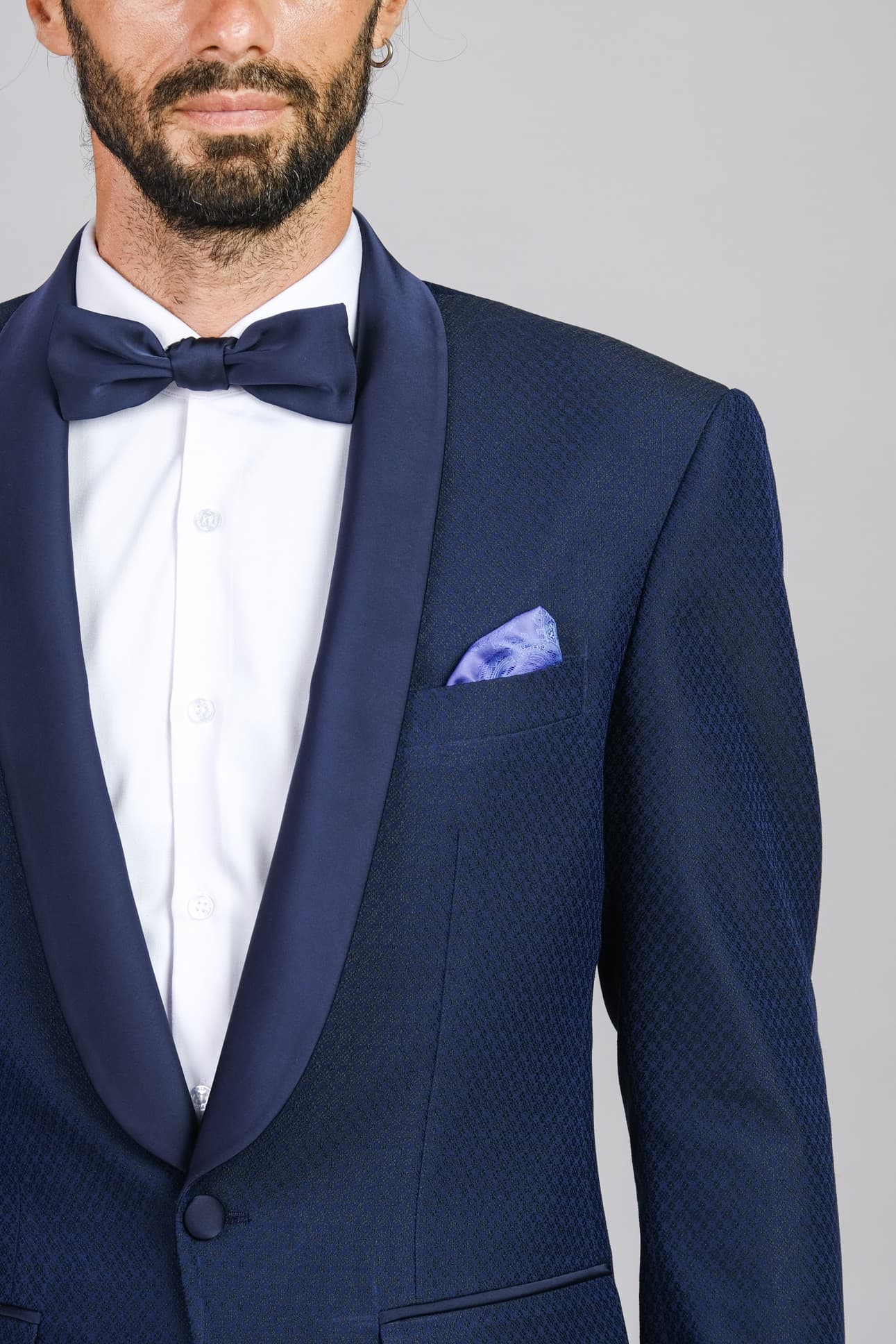 BỘ SUIT TUXEDO XANH CỔ BAU SAM