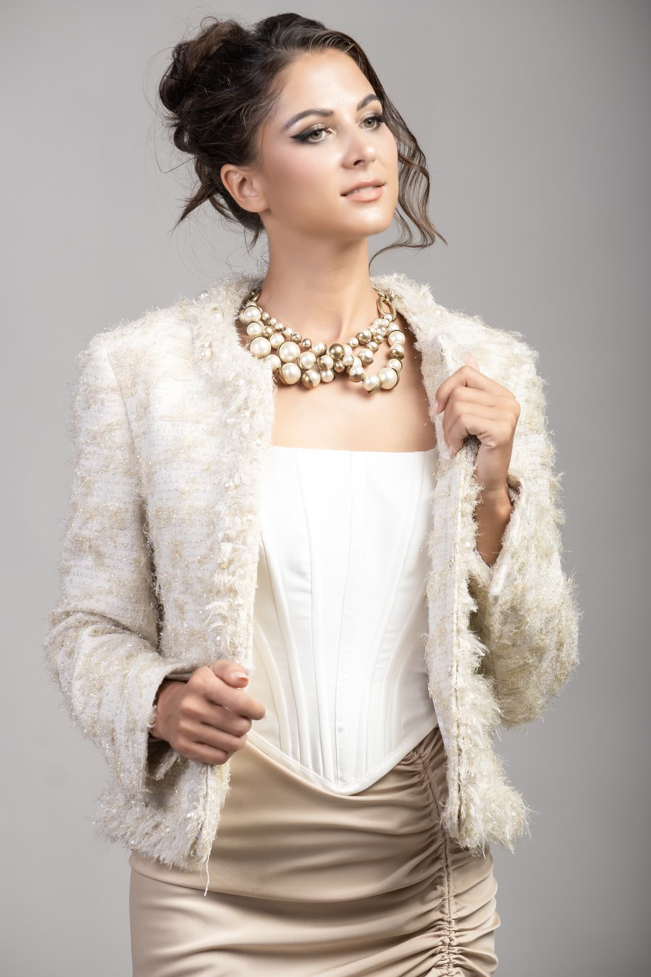 PEARL LUXE WOOL SHORT JACKET