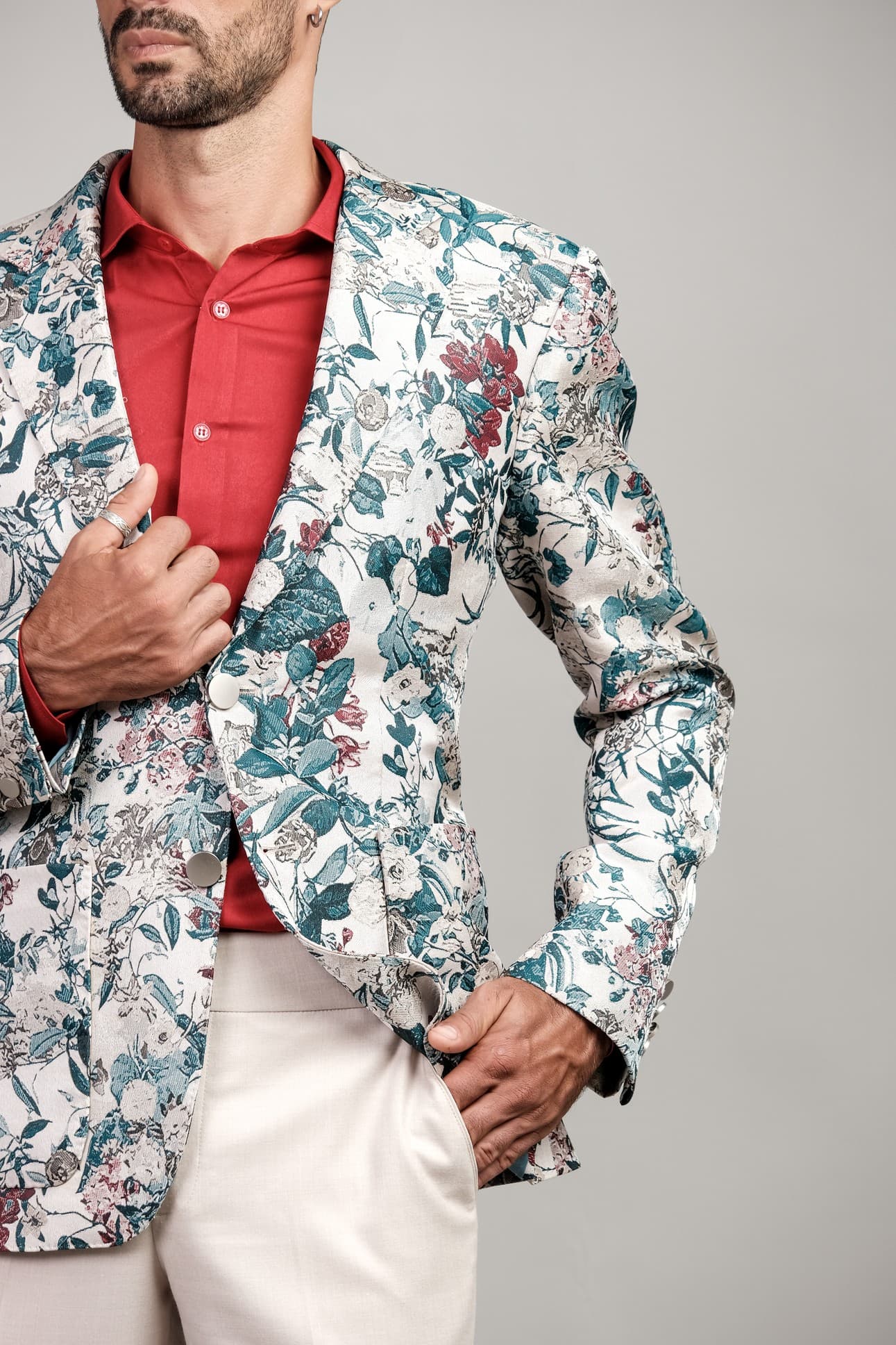 JACKET GẤM HOA VĂN VÀ QUẦN SLIM_FIT