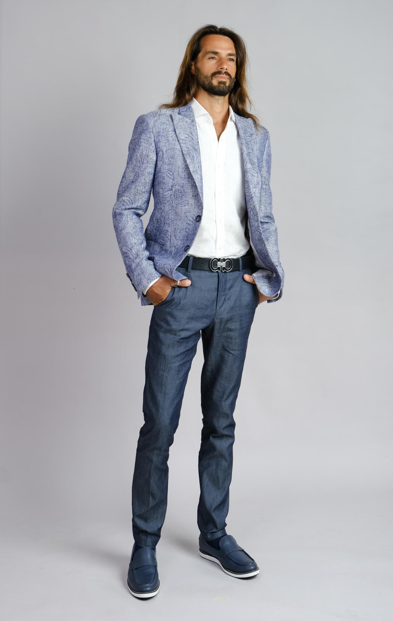 JACKET LINEN HOA VĂN VÀ QUẦN DENIM SLIM FIT