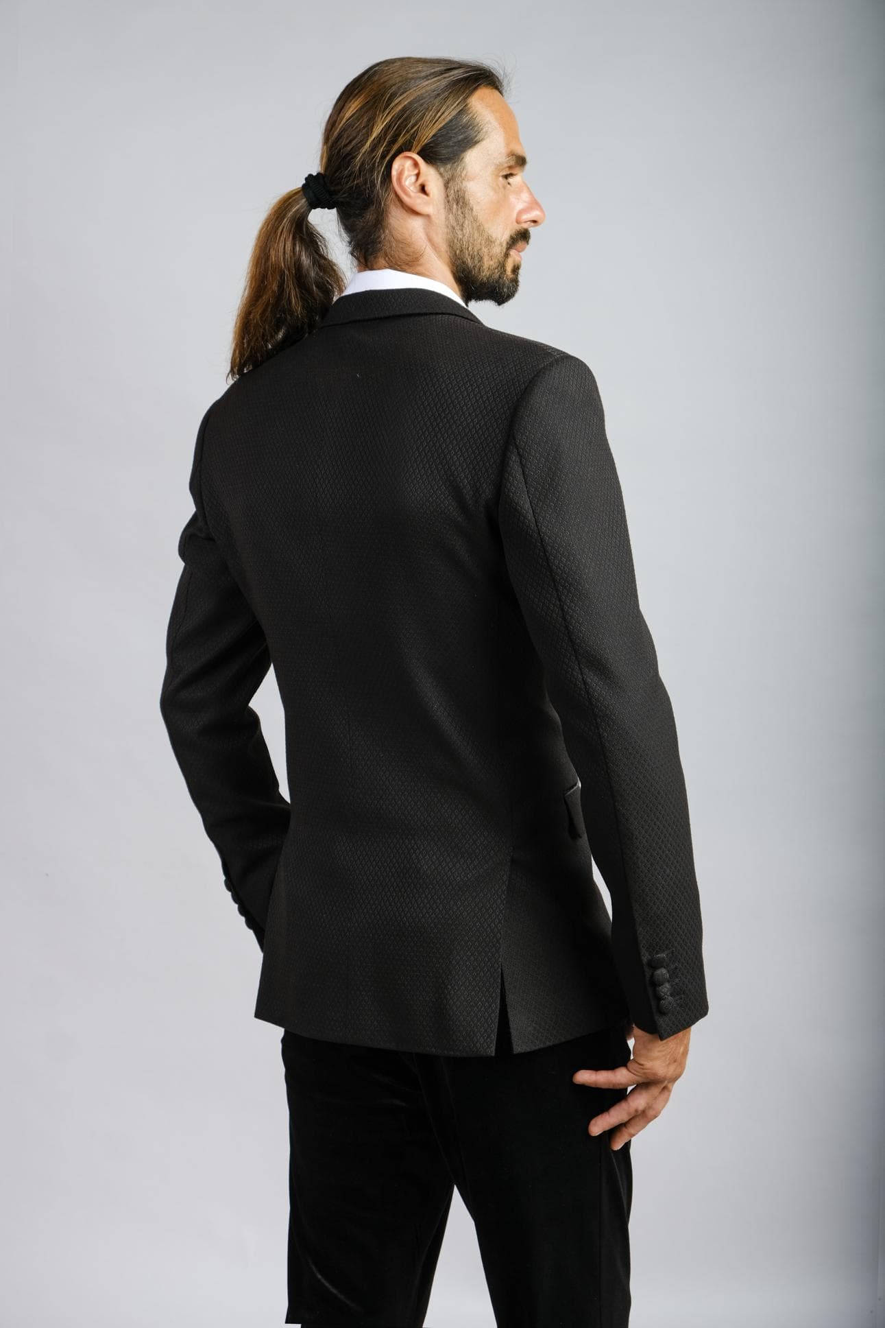 SLIM FIT BLACK TUXEDO JACKET