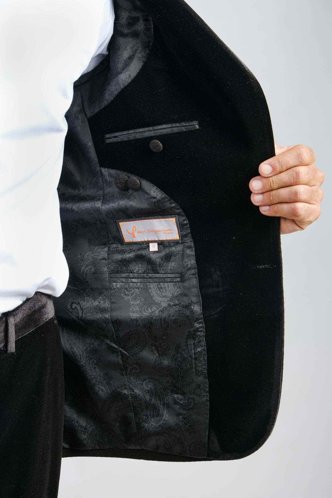 SLIM FIT BLACK TUXEDO JACKET