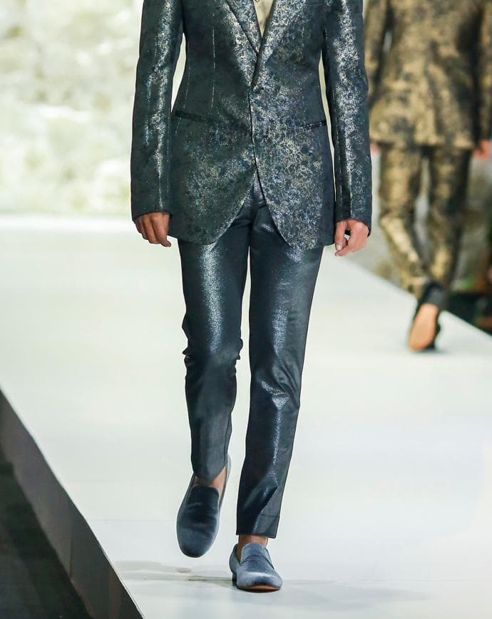 STRETCHY METALLIC PANTS