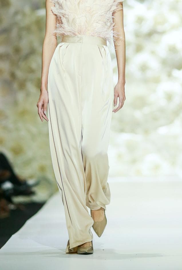 LIGHT GOLD PLEATED WIDE SILK TROUSERS