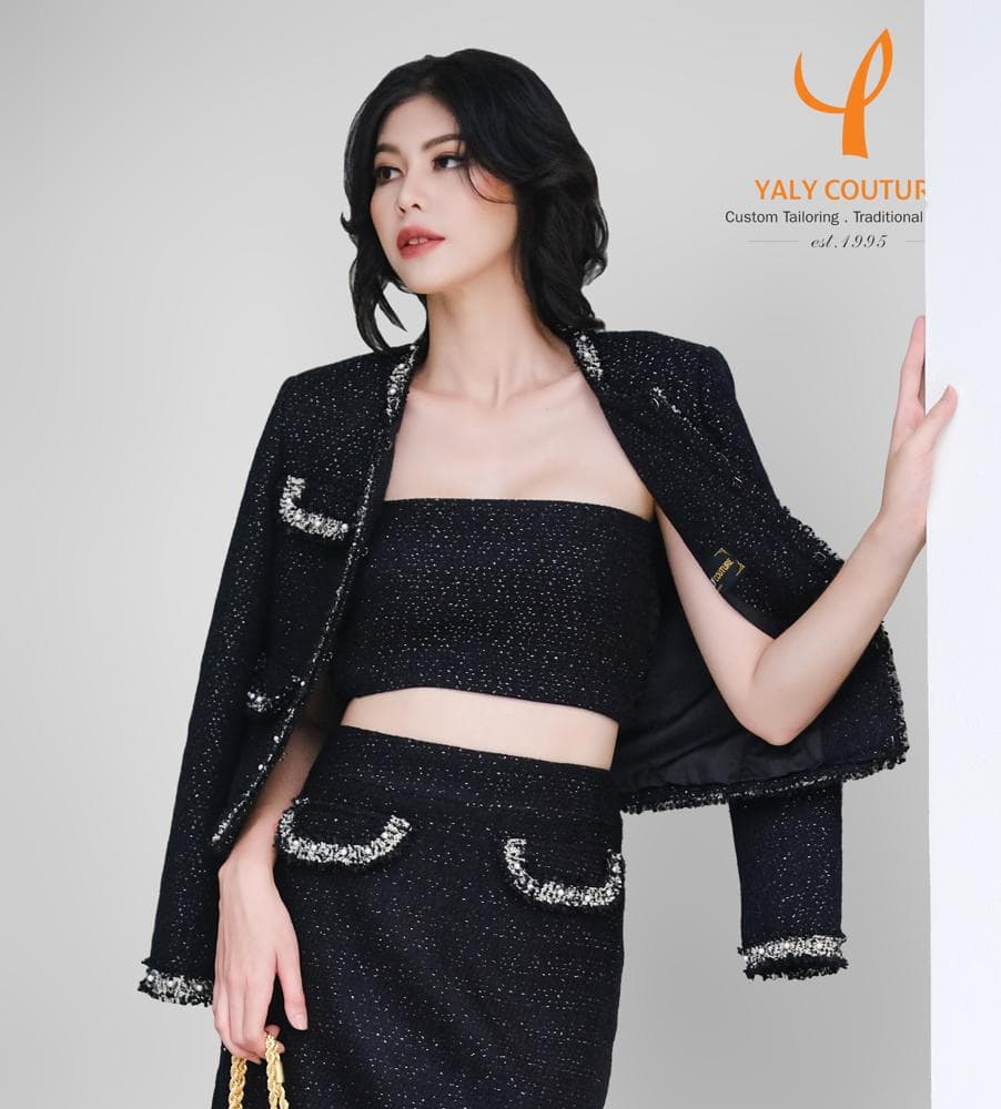 BLACK & WHITE CHANEL STYLE JACKET 