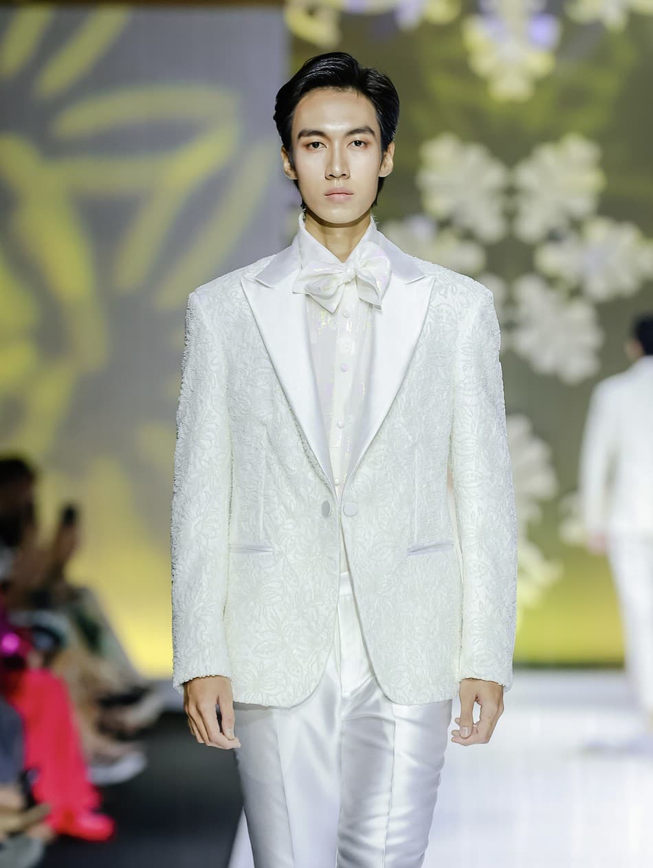 JACKET CƯỜM BẠ VE GẤM SLIM-FIT.