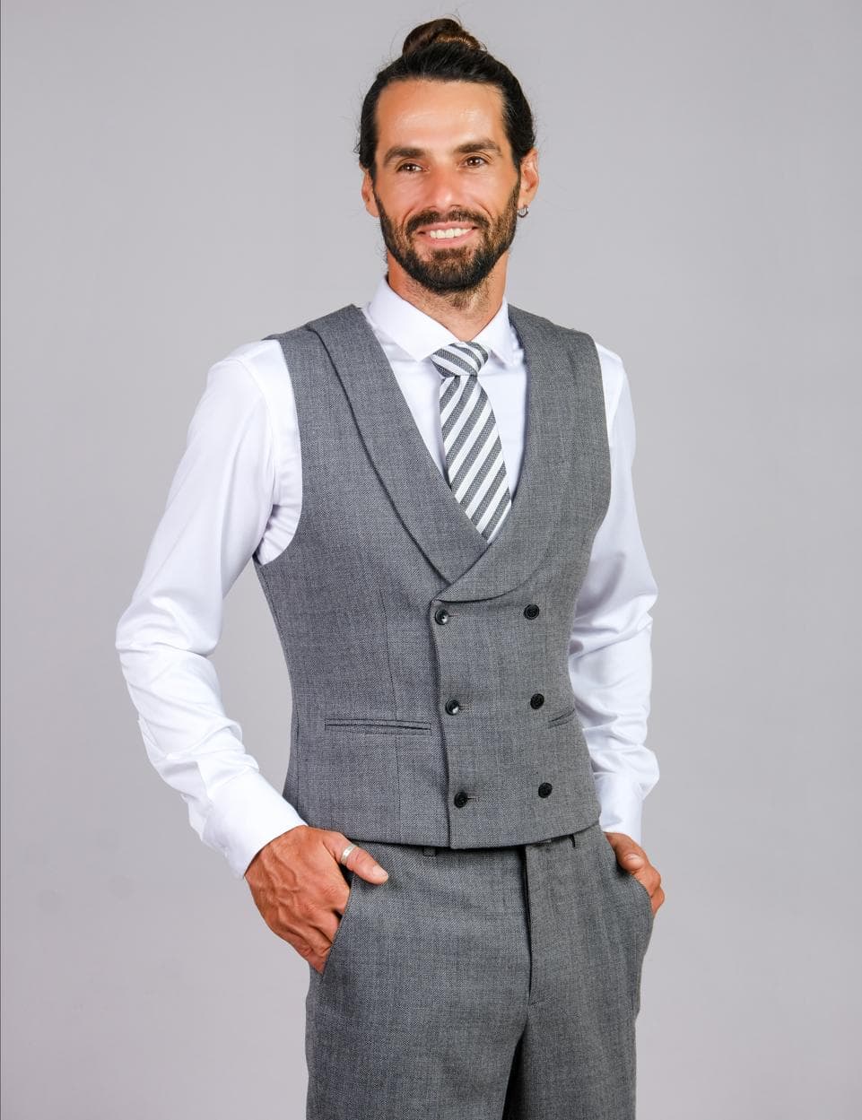 SILVER ESSENCE PREMIUM WOOL WAISTCOAT