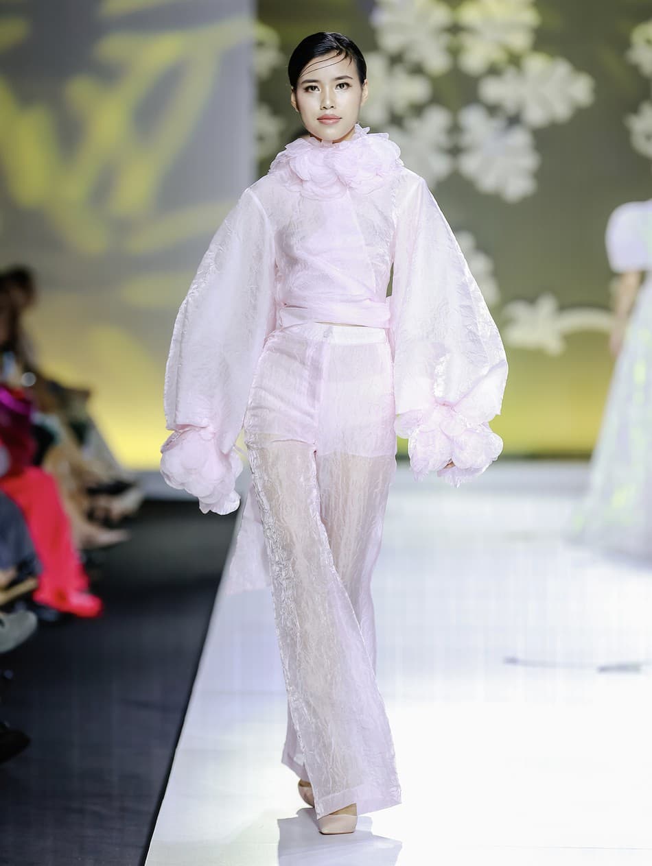 BLUSH VEIL SET