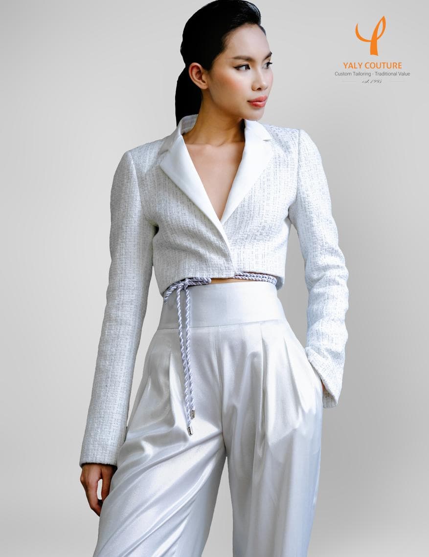 CHIC CROP WHITE TWEED JACKET