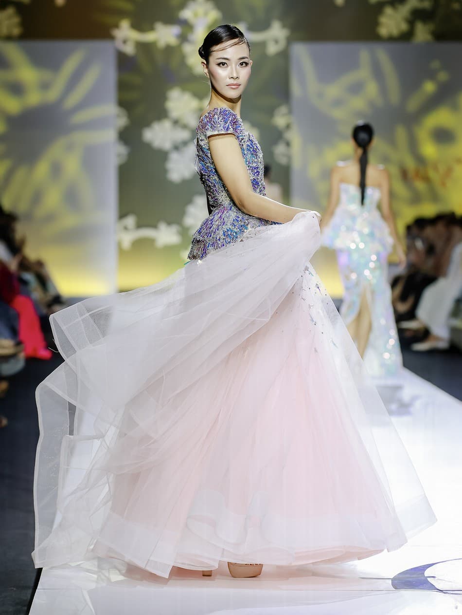 CELESTIAL PETAL SKIRT
