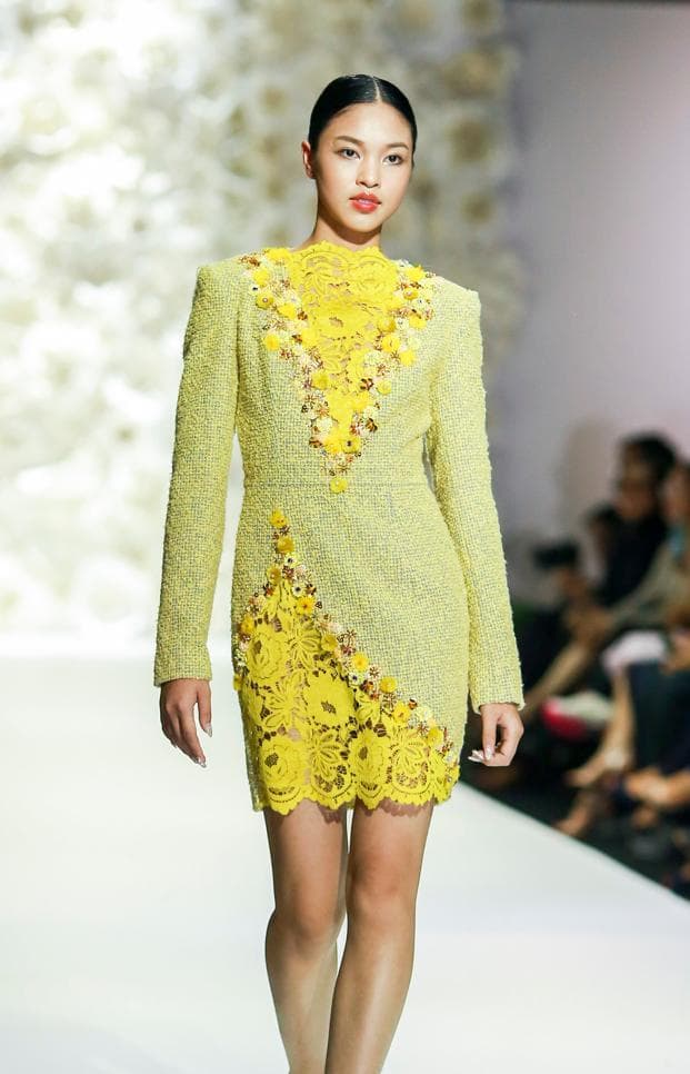 YELLOW LACE & WOOL BLEND SHORT DRESS