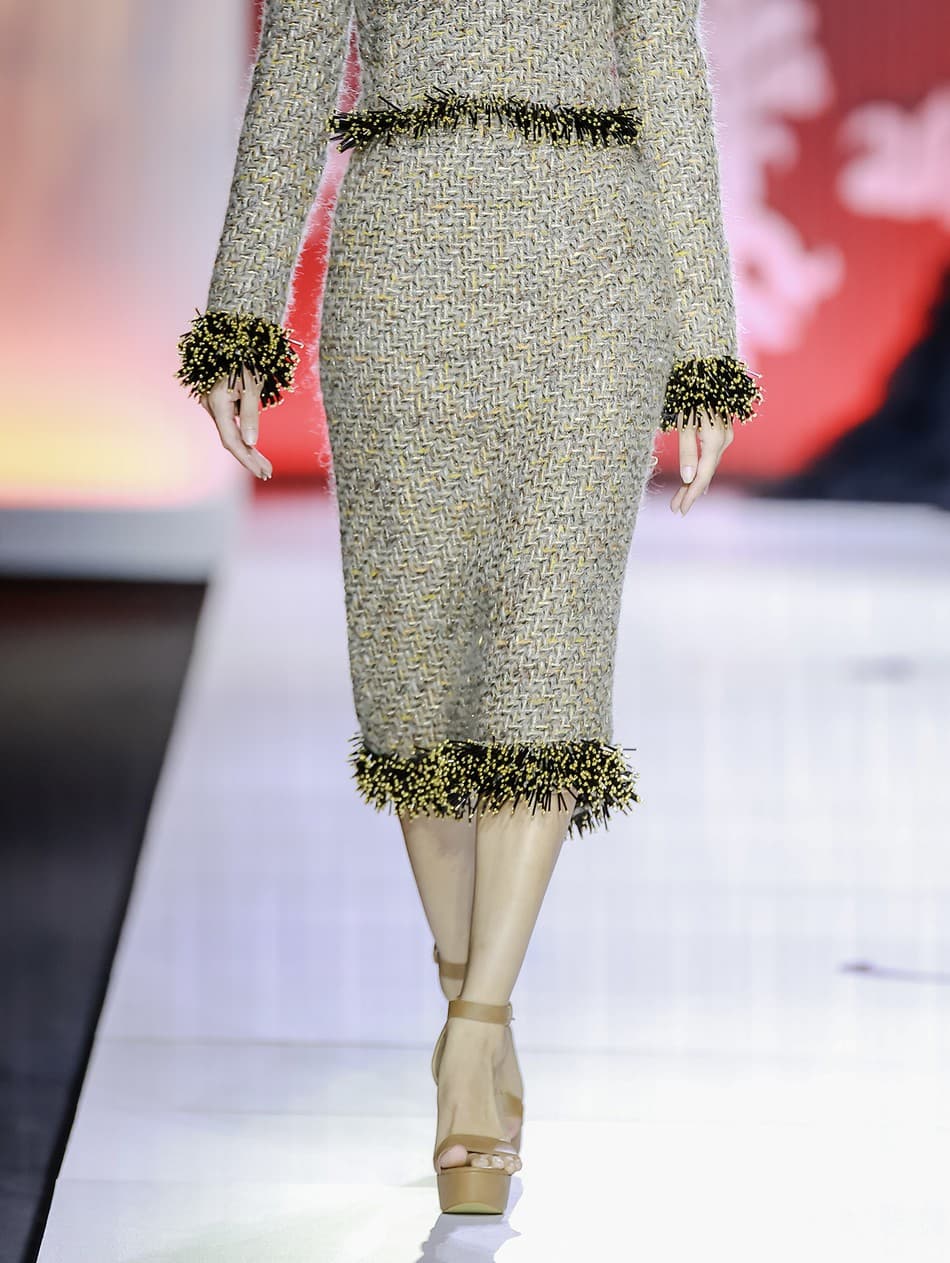 GOLDEN ELEGANCE SKIRT