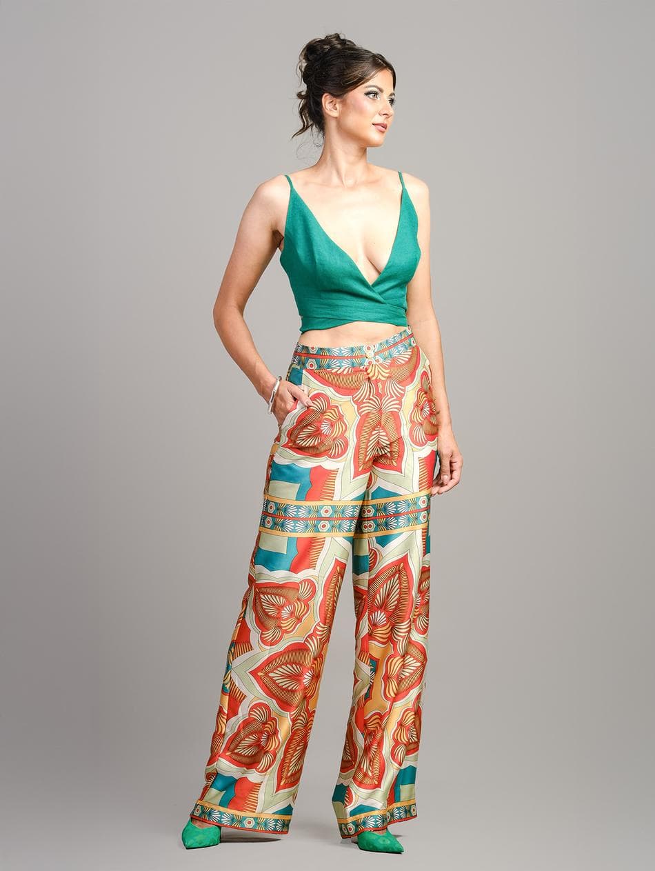 BỘ 2 MẢNH ÁO CROP & QUẦN HỌA TIẾT