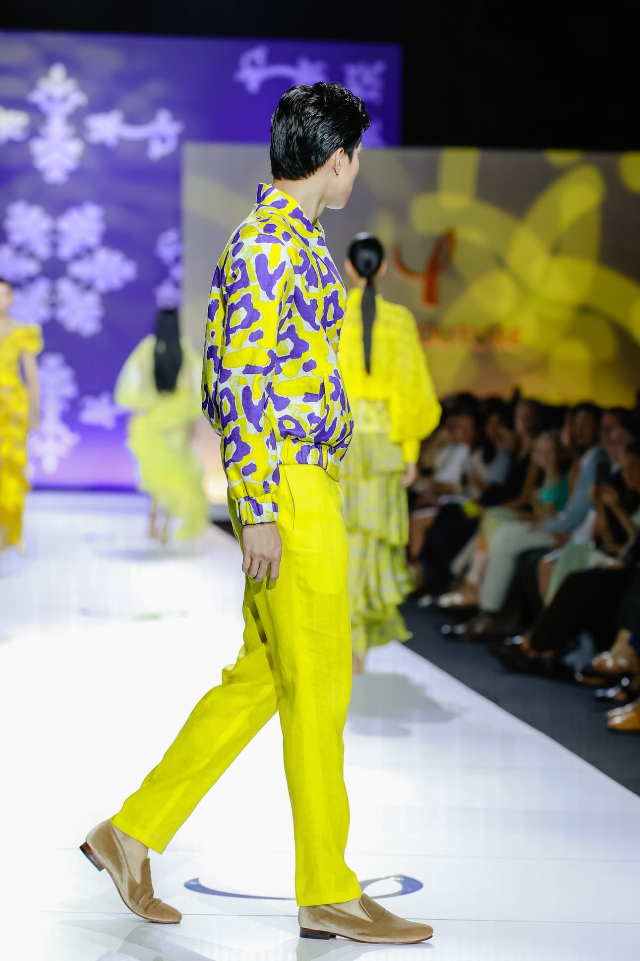 QUẦN LINEN ỐNG SUÔNG THANH LỊCH.