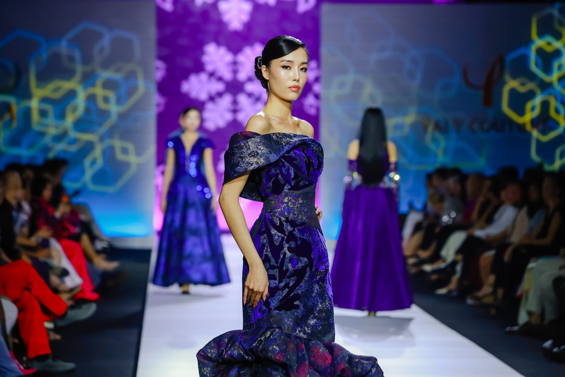 MINIGHT ECLIPSE DRESS