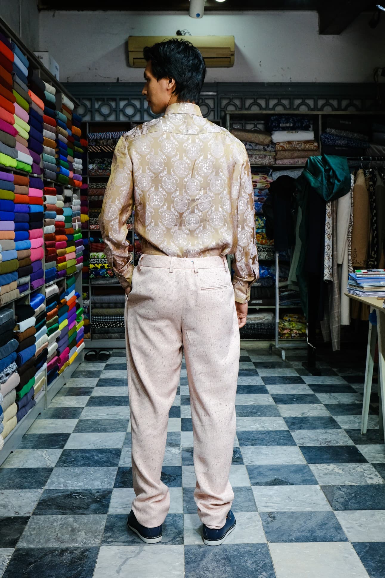 SOFT BLUSH SHIRT