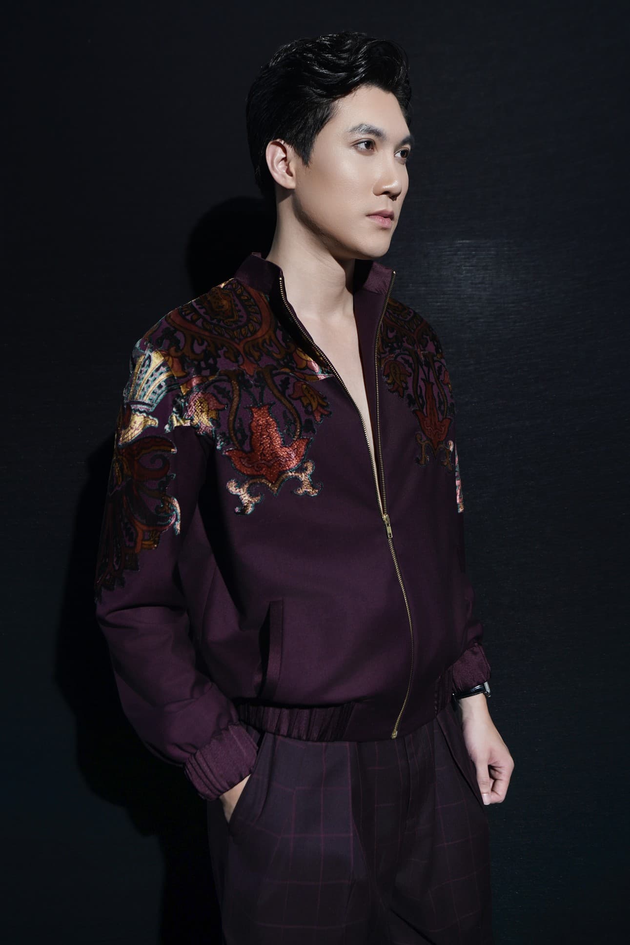 EMBER HERITAGE BOMBER