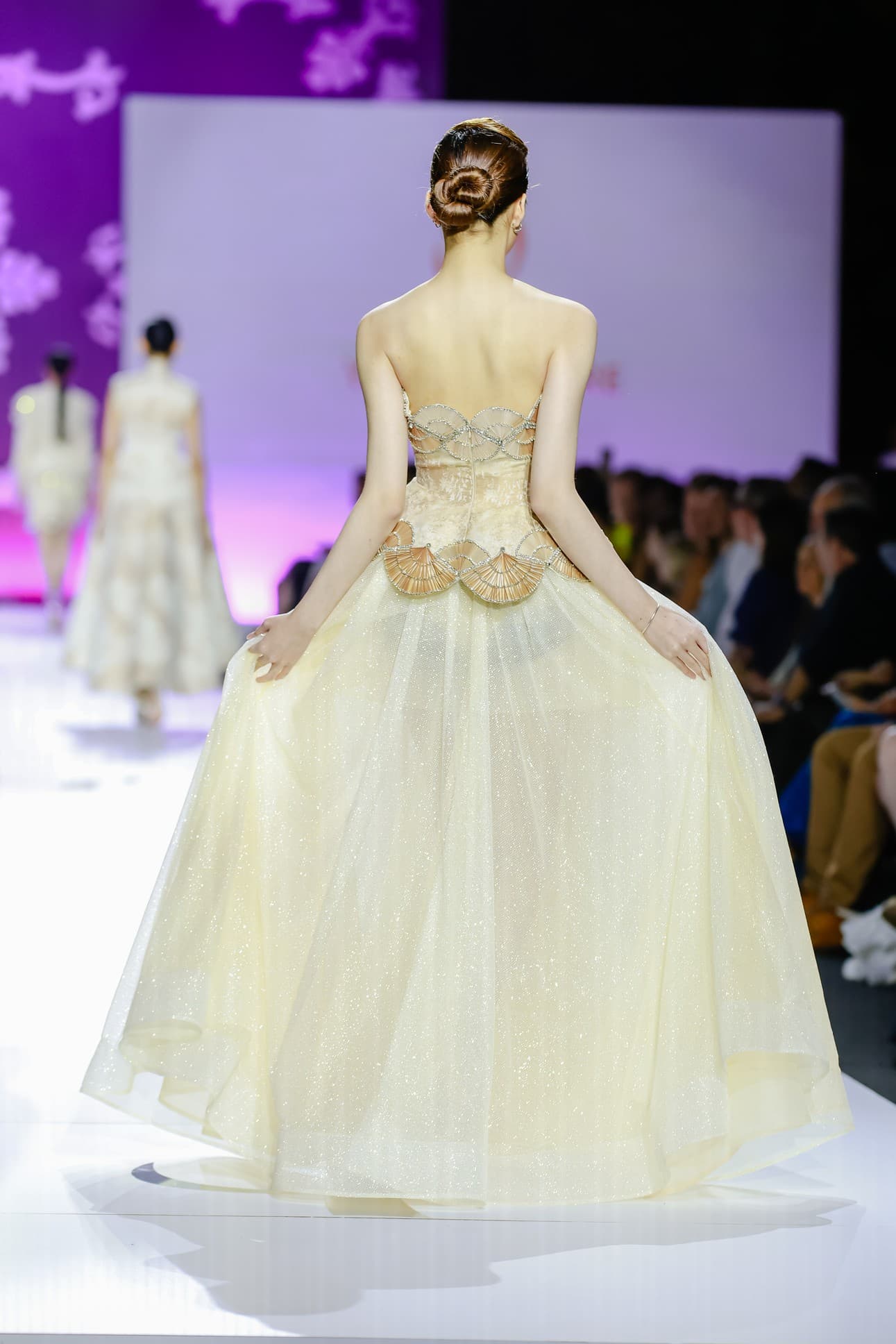 GILDED SERENITY SKIRT