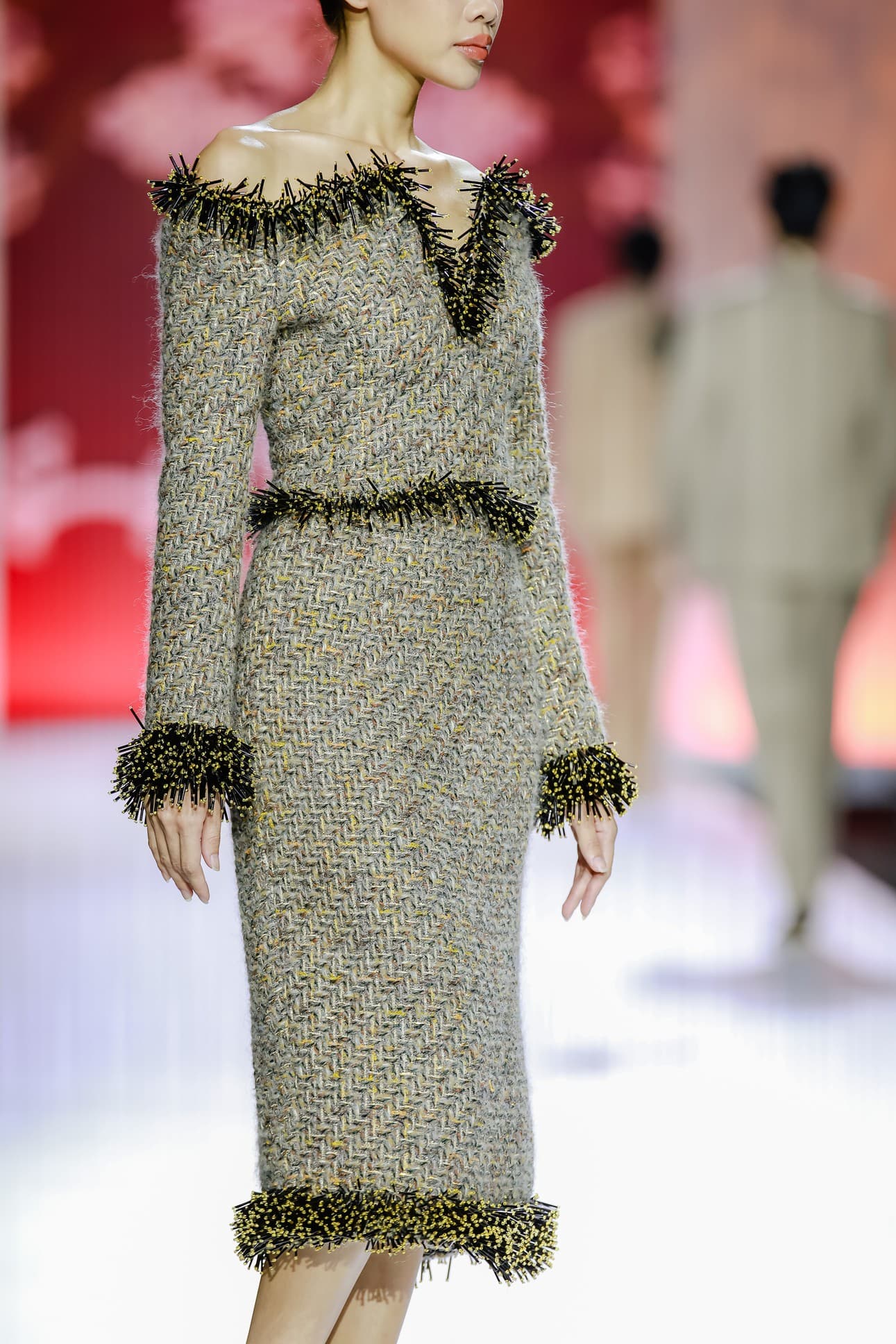 GOLDEN ELEGANCE SKIRT