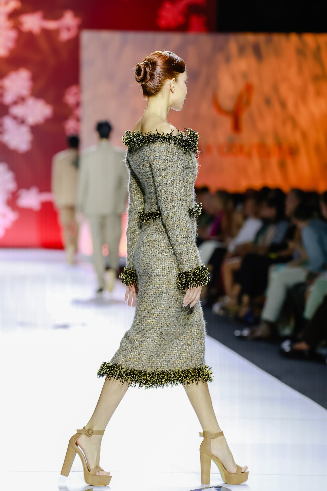 GOLDEN ELEGANCE SKIRT