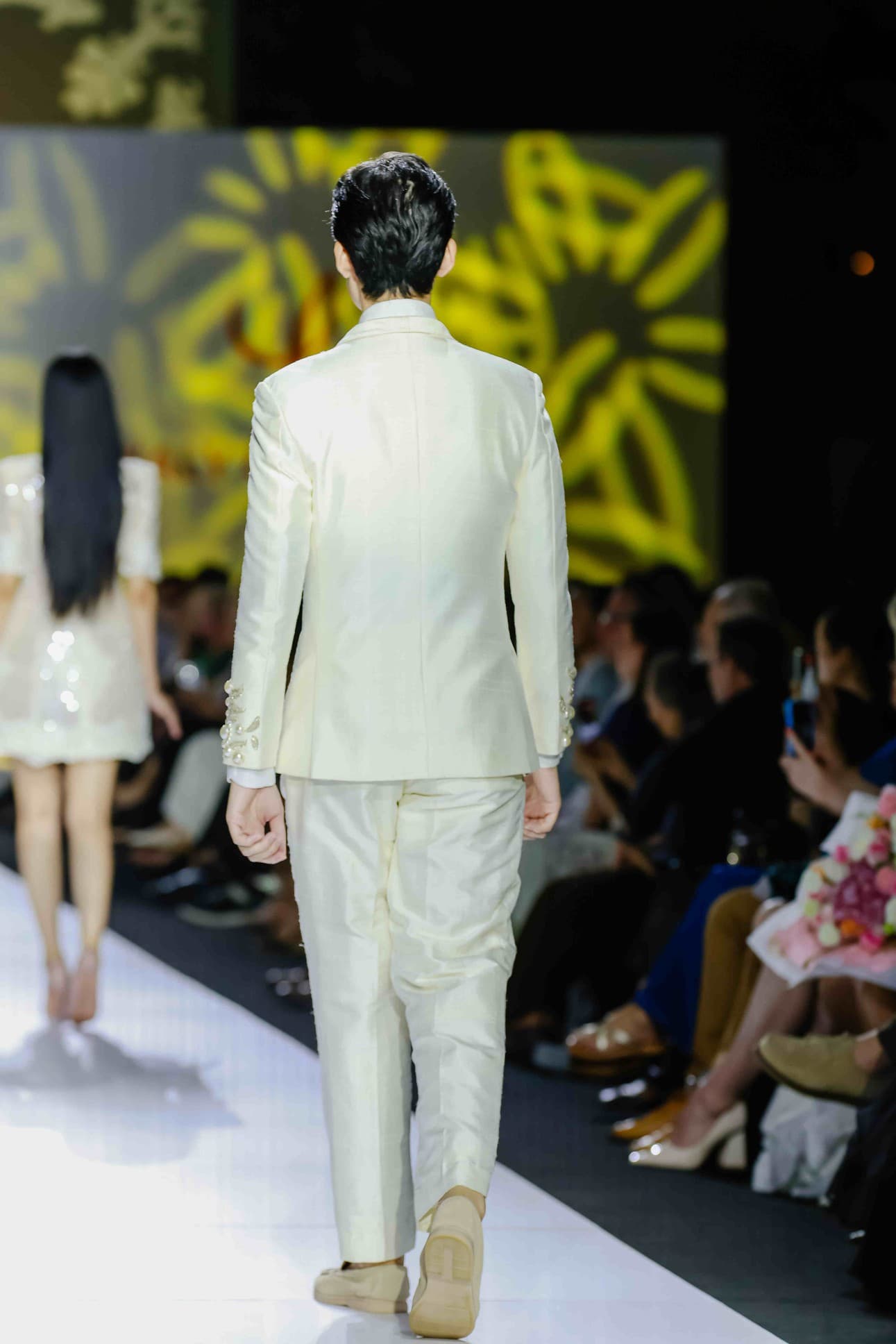 IVORY ELEGANCE